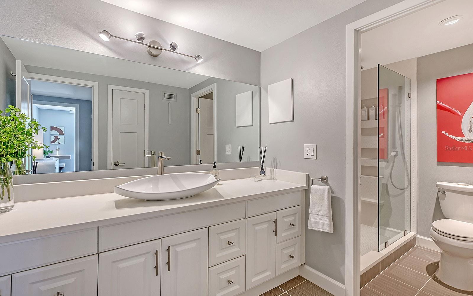 LIDO BEACH CLUB - Residential