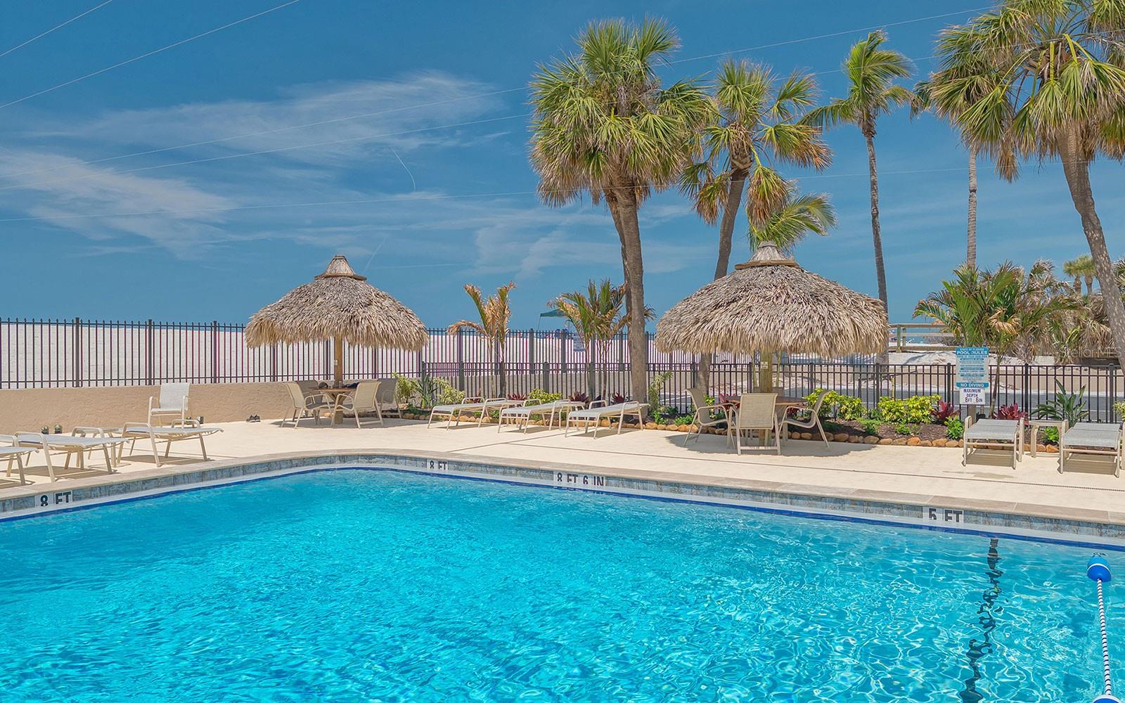 LIDO BEACH CLUB - Residential