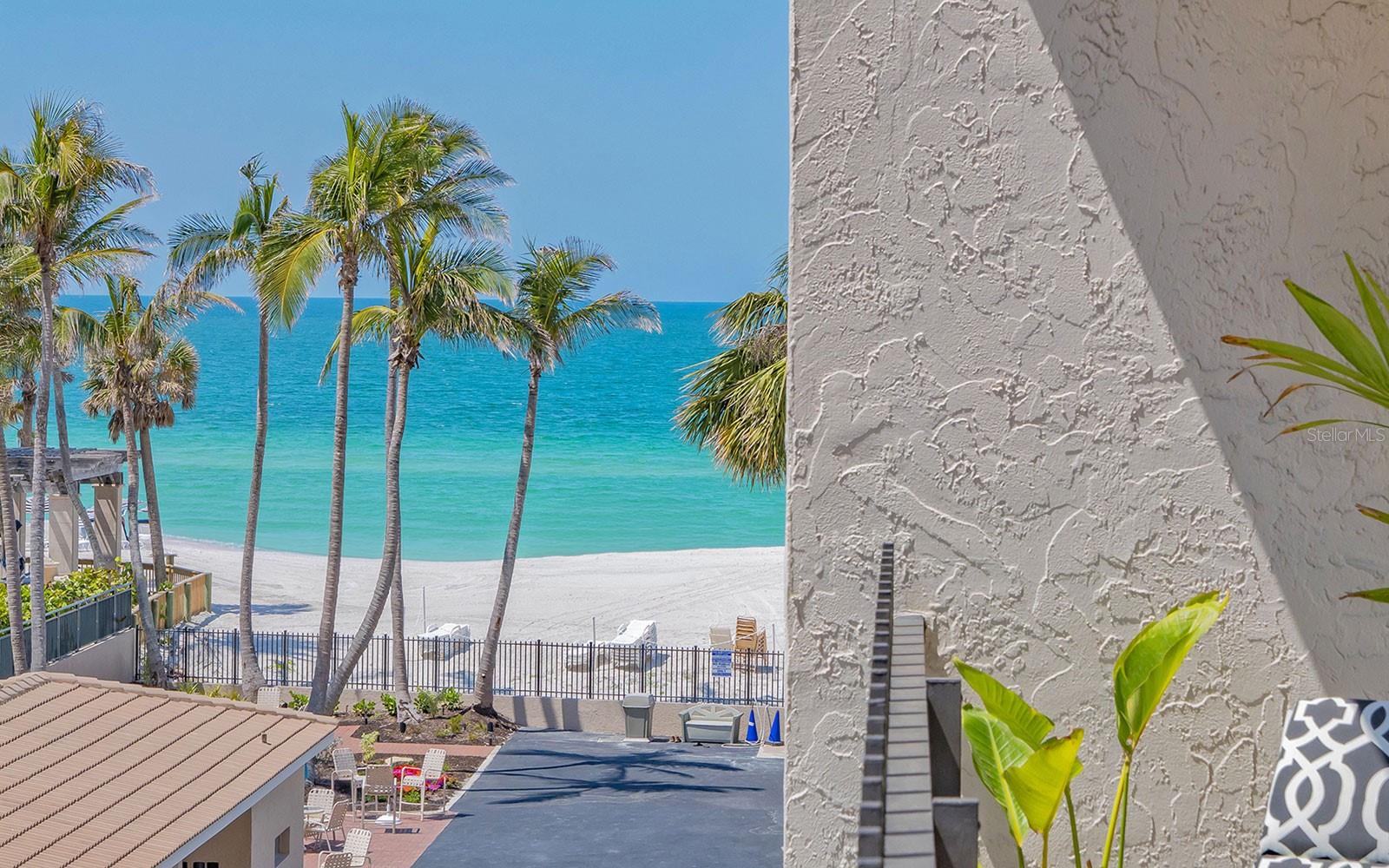 LIDO BEACH CLUB - Residential