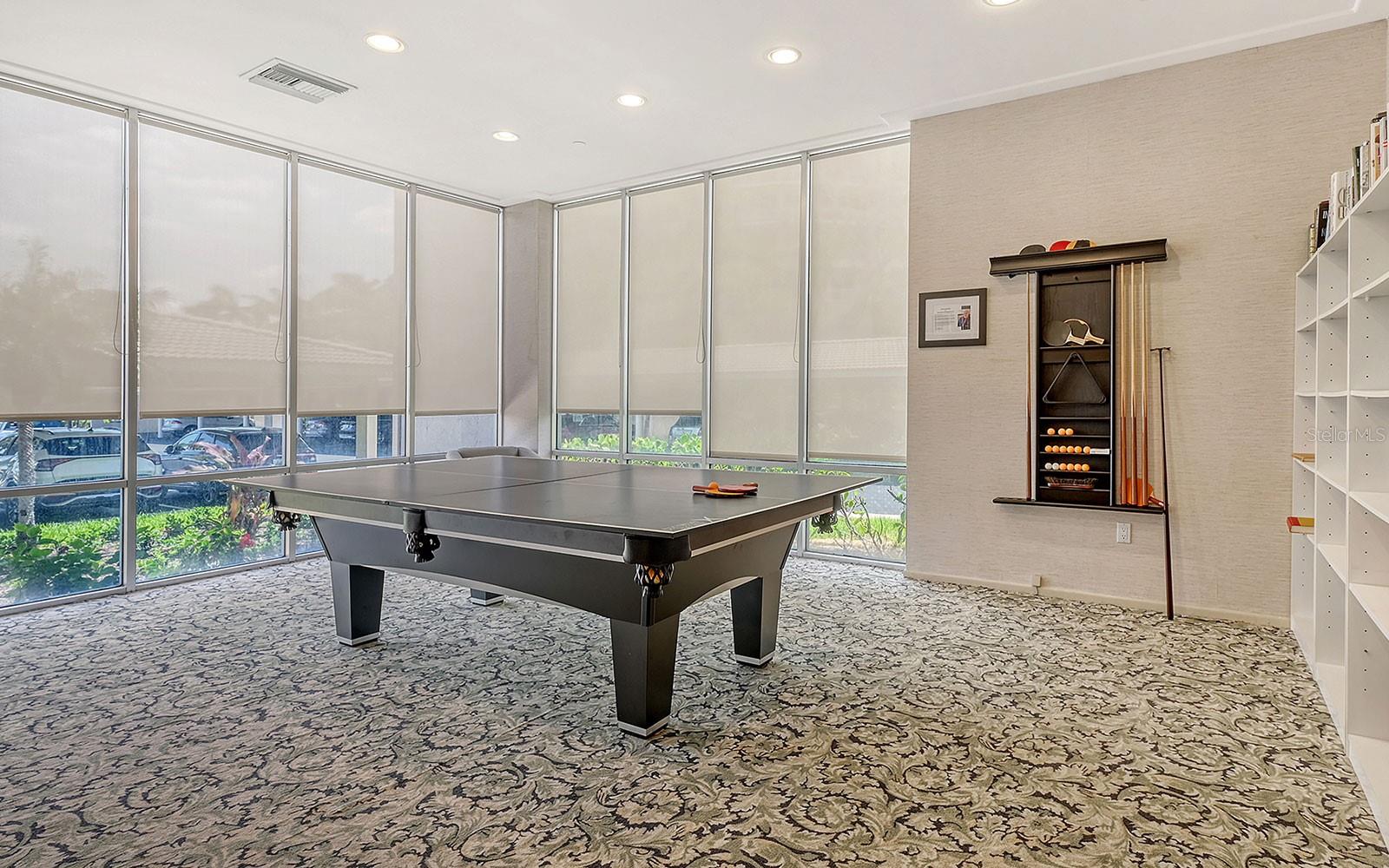 LIDO BEACH CLUB - Residential