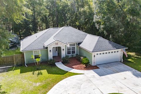 Photo of 317 SW Caboose Drive, Fort White, FL 32038 (MLS # GC533775)