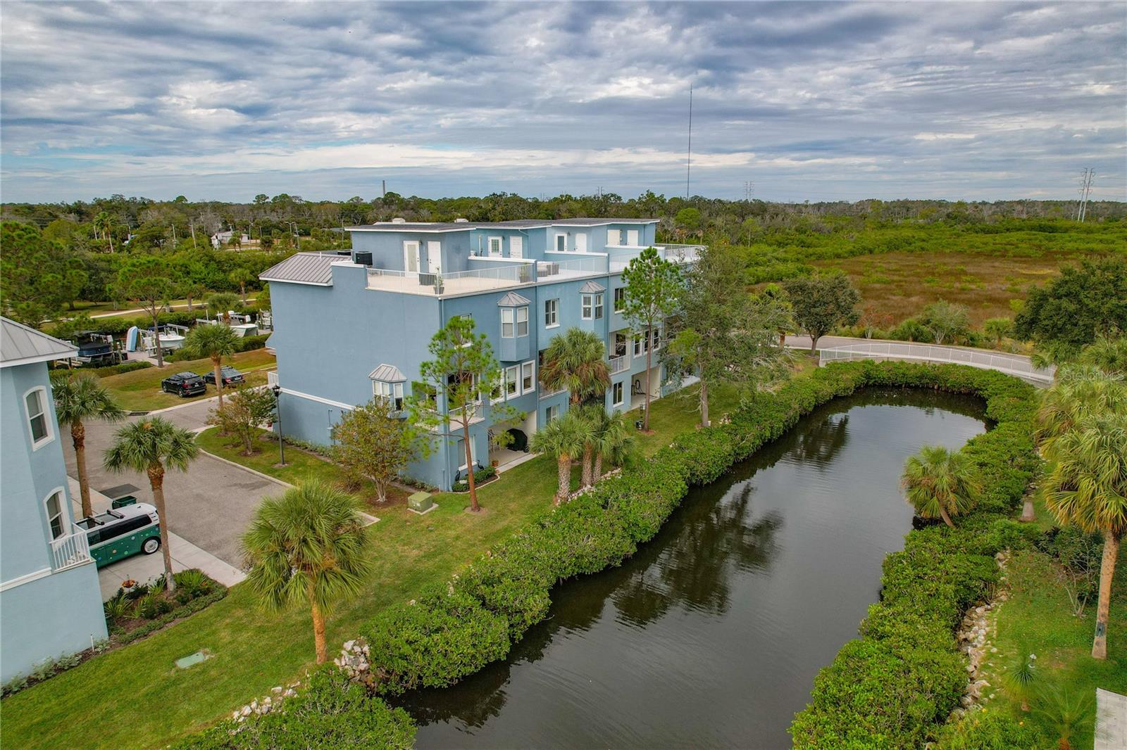 ANCLOTE POINT TWNHMS - Residential