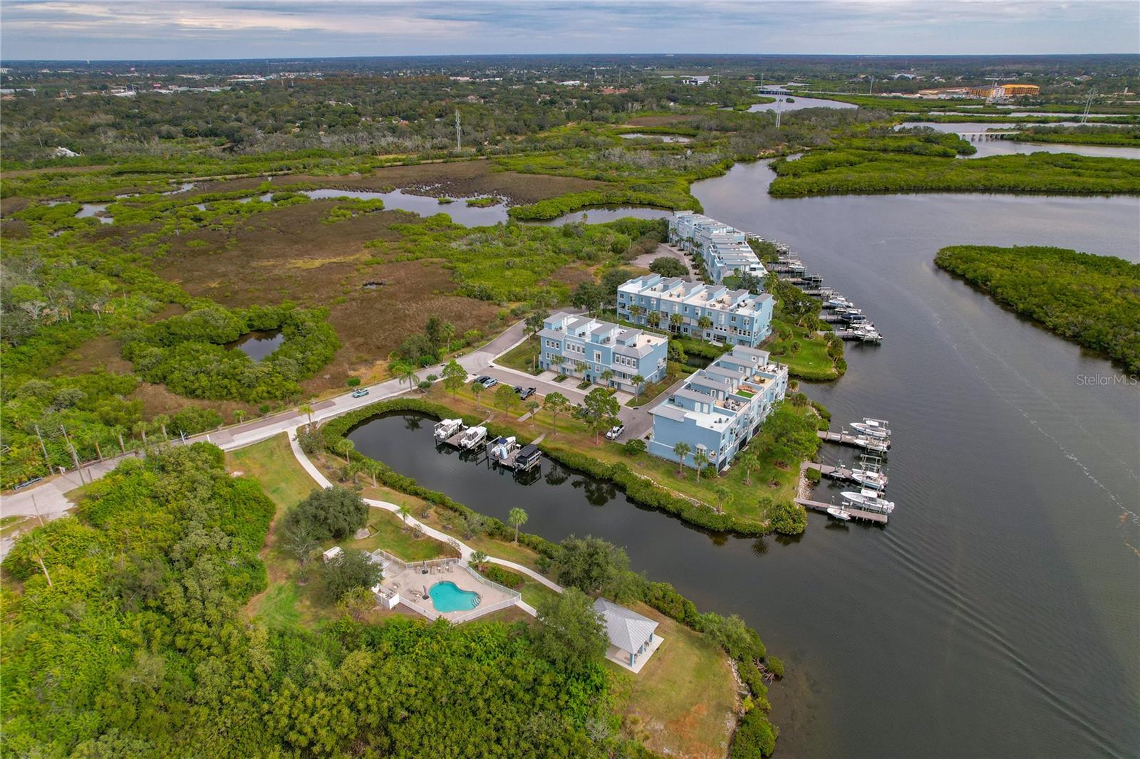 ANCLOTE POINT TWNHMS - Residential