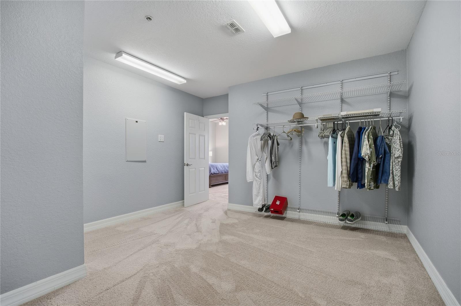 ANCLOTE POINT TWNHMS - Residential