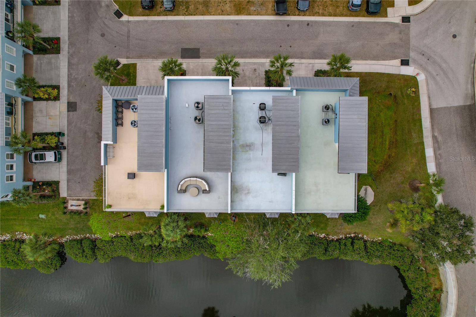 ANCLOTE POINT TWNHMS - Residential