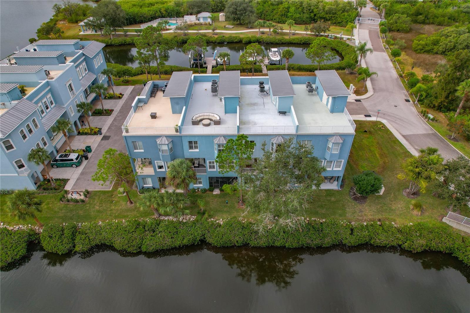 ANCLOTE POINT TWNHMS - Residential