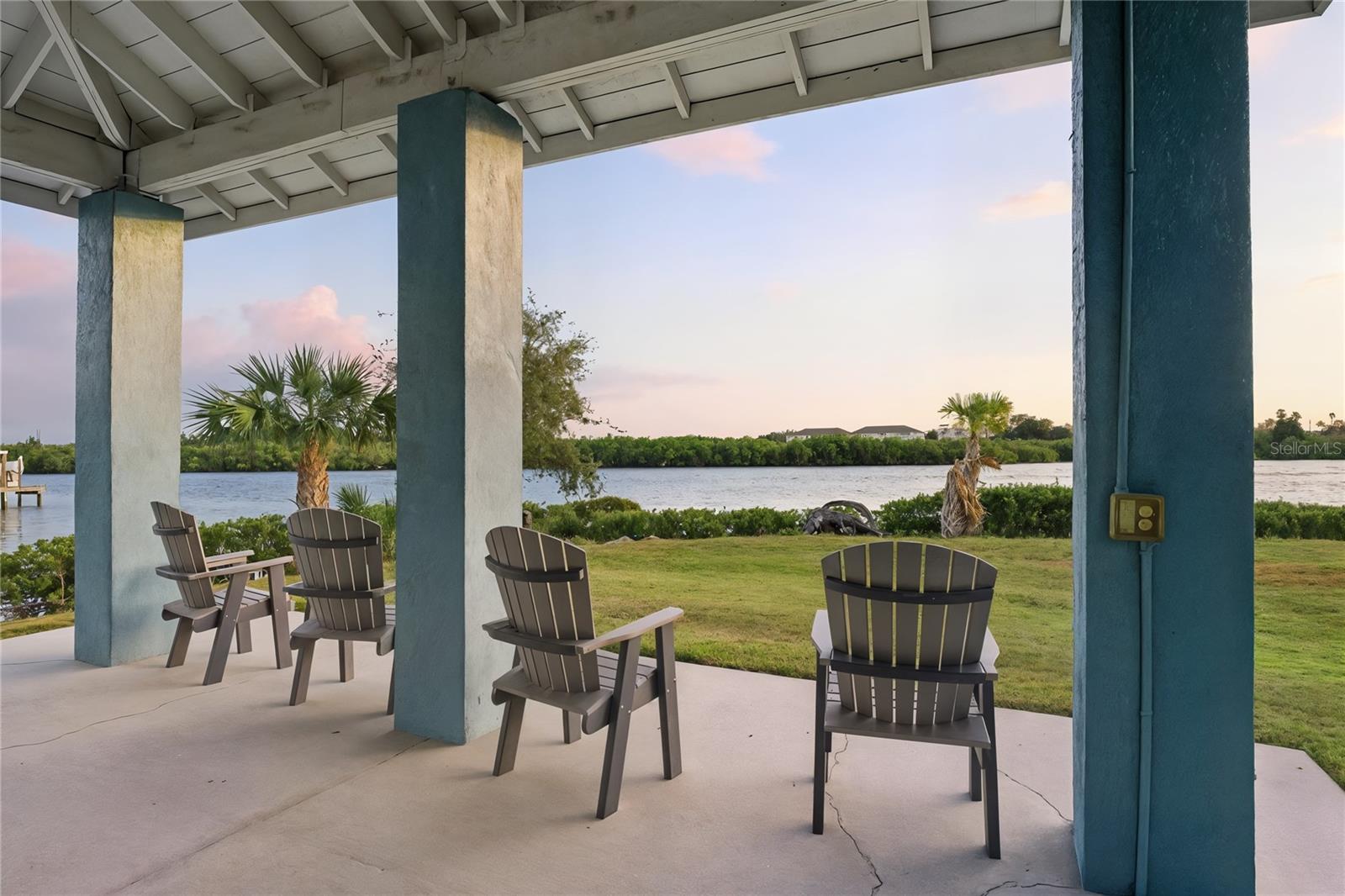 ANCLOTE POINT TWNHMS - Residential