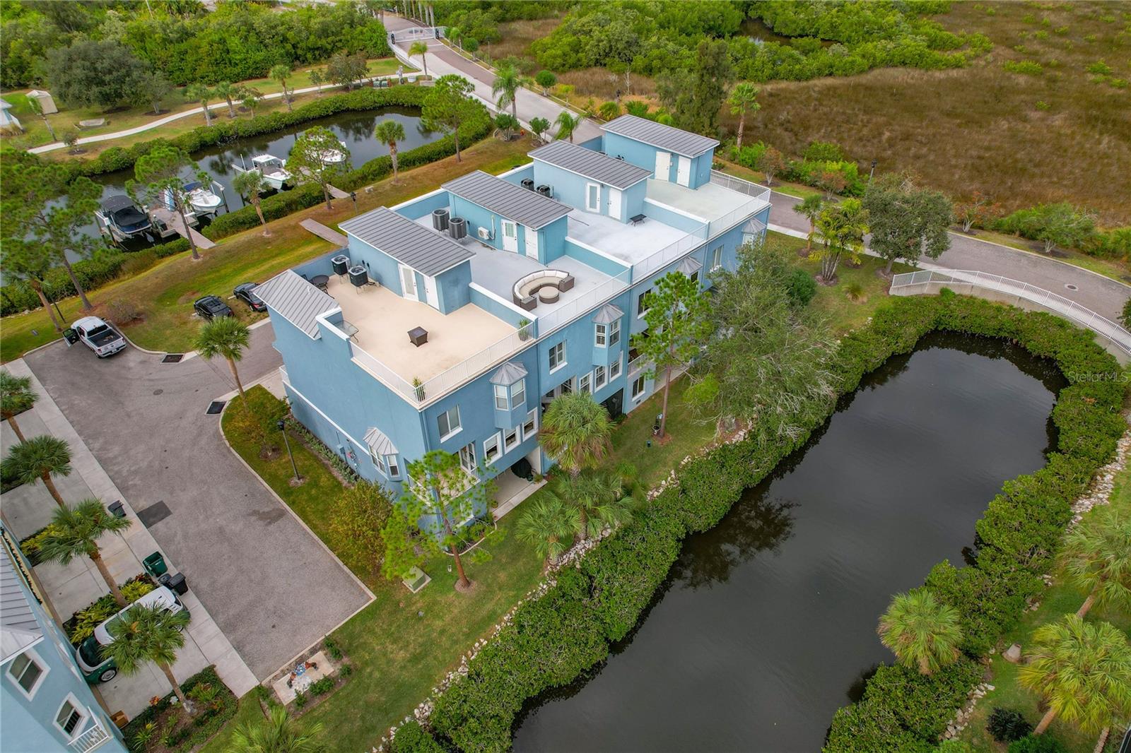 ANCLOTE POINT TWNHMS - Residential