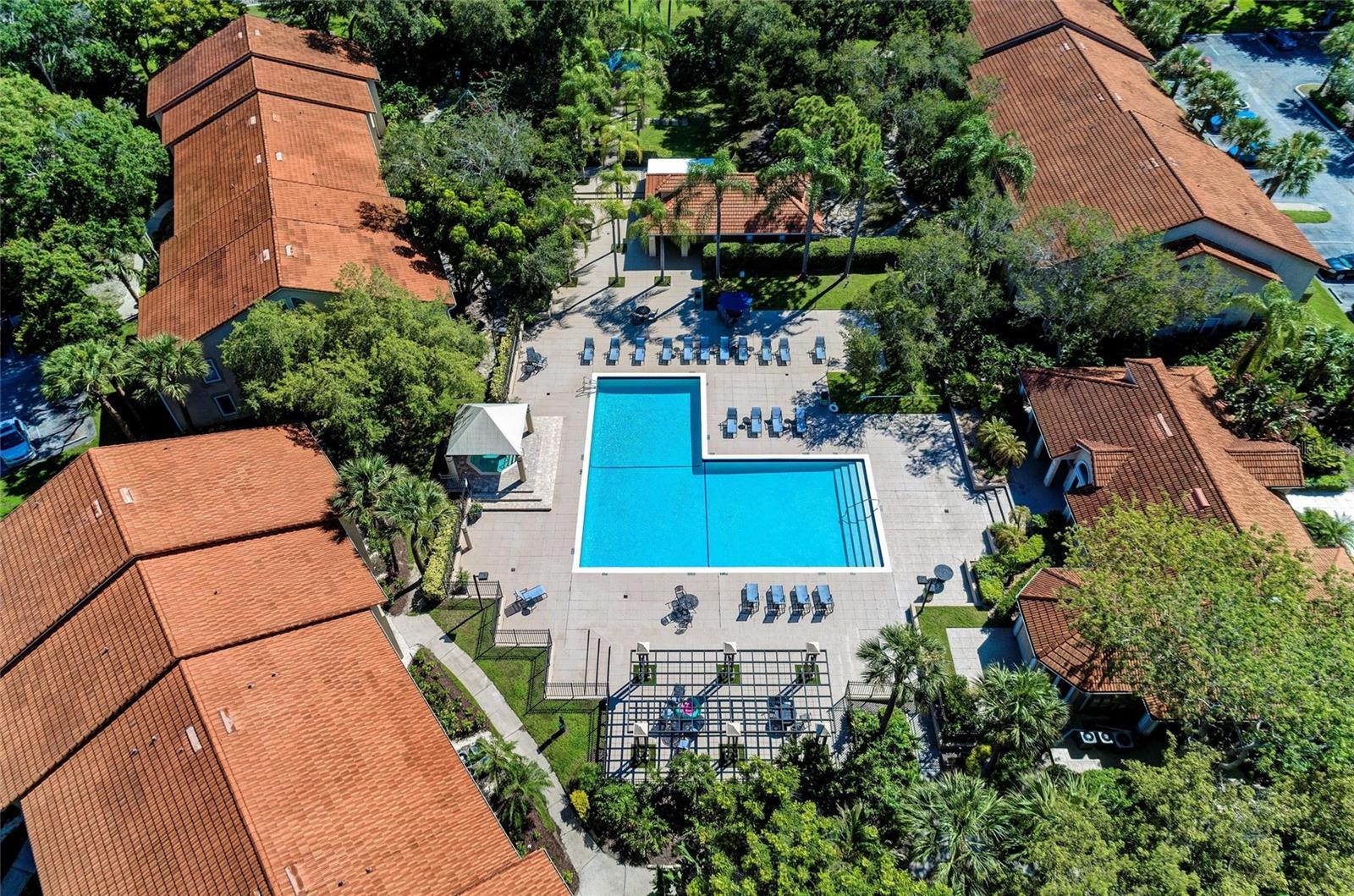 VINTAGE GRAND - Residential