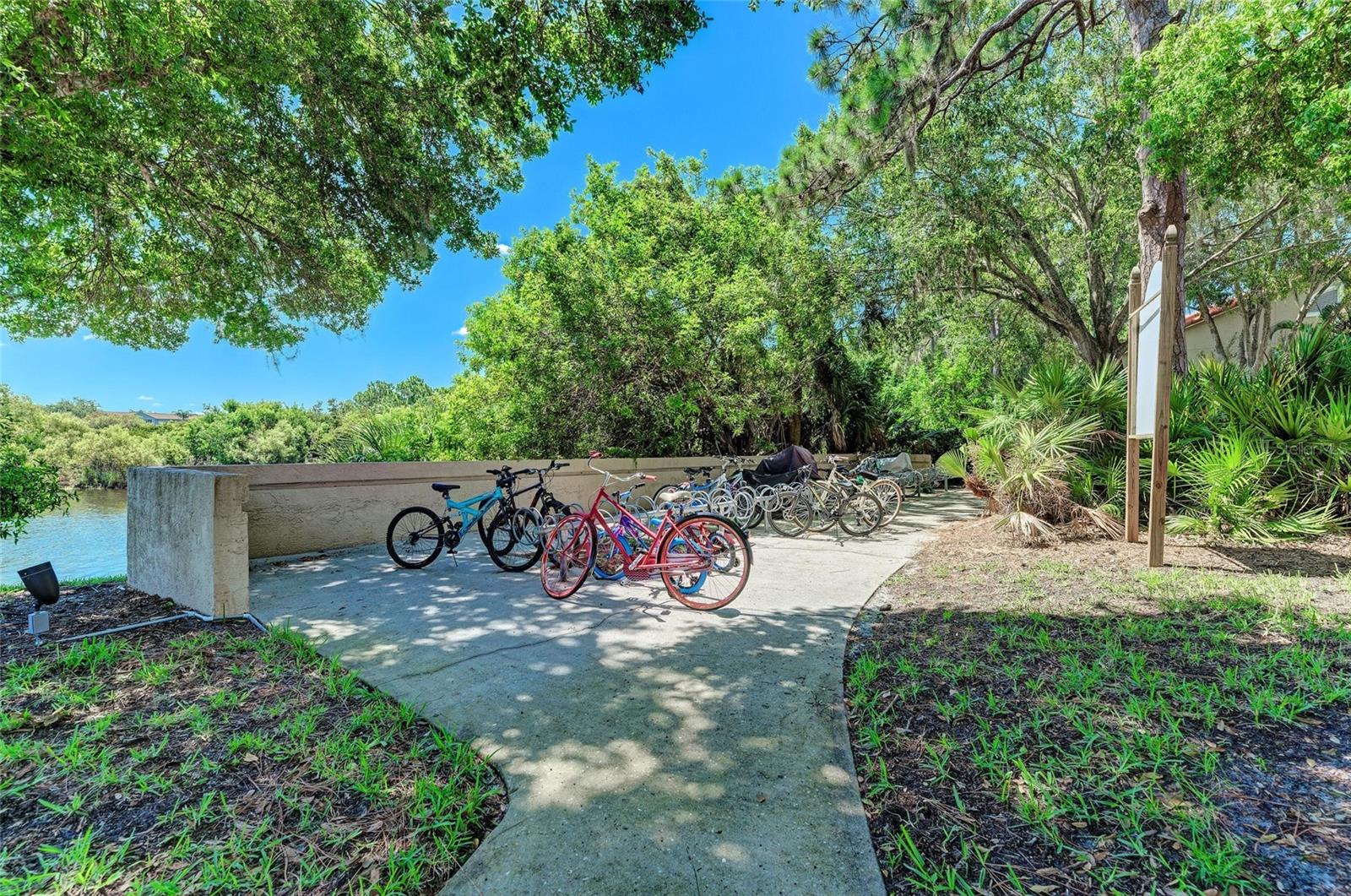 VINTAGE GRAND - Residential