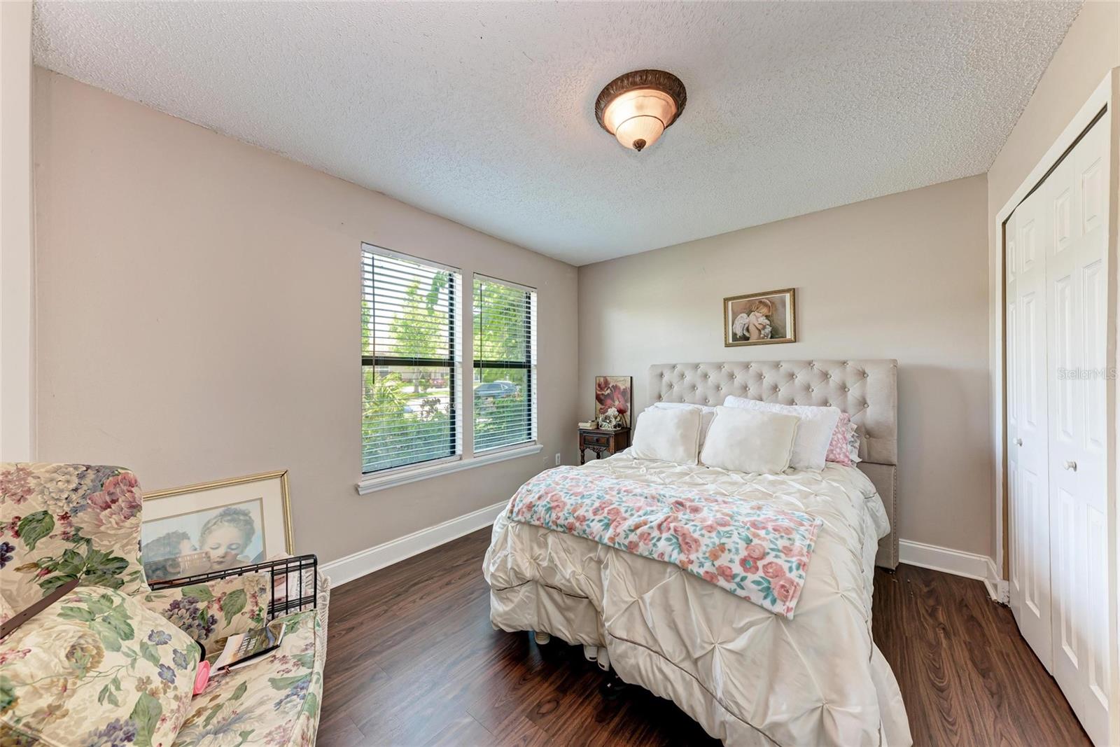 VINTAGE GRAND - Residential