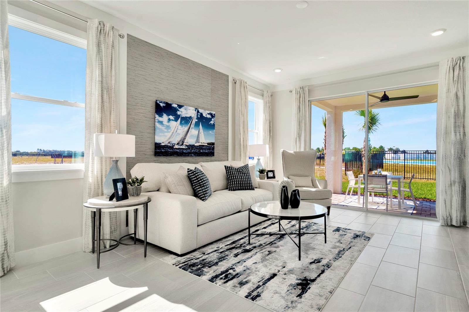 EPPERSON CRYSTAL LAGOON TWNHMS - Residential