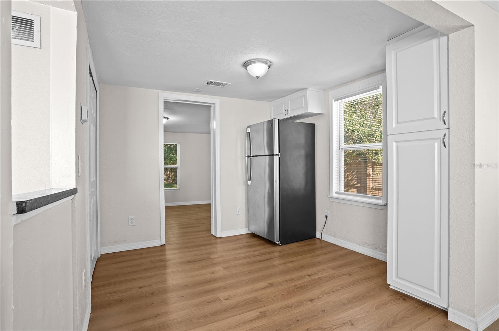 FLAMINGO SPGS - Residential