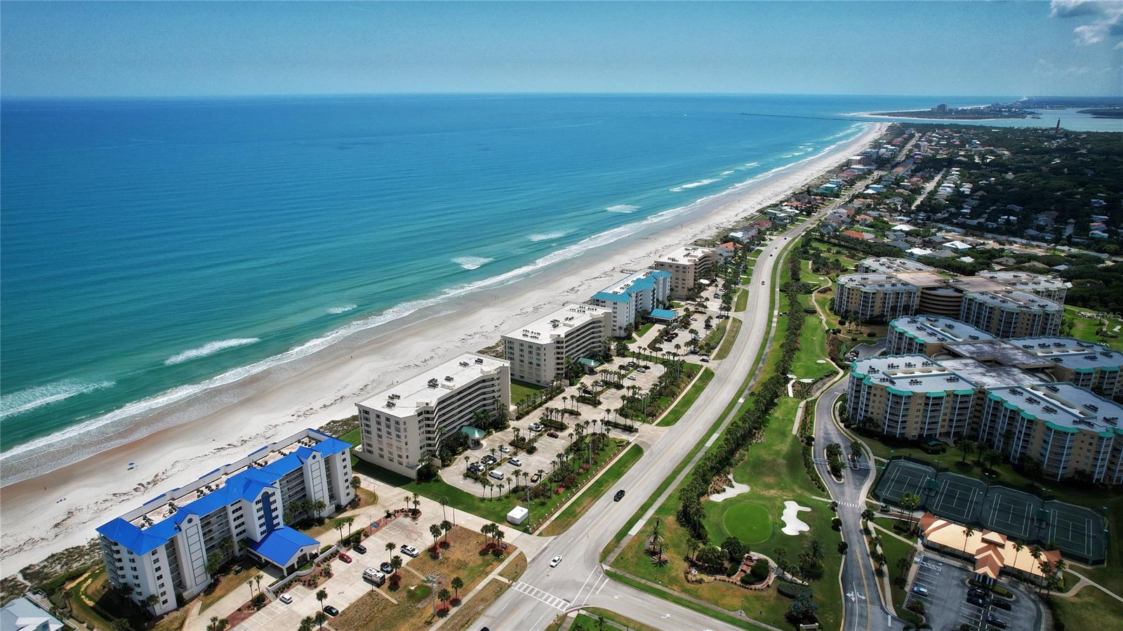 Towers 09 Condo - Residential