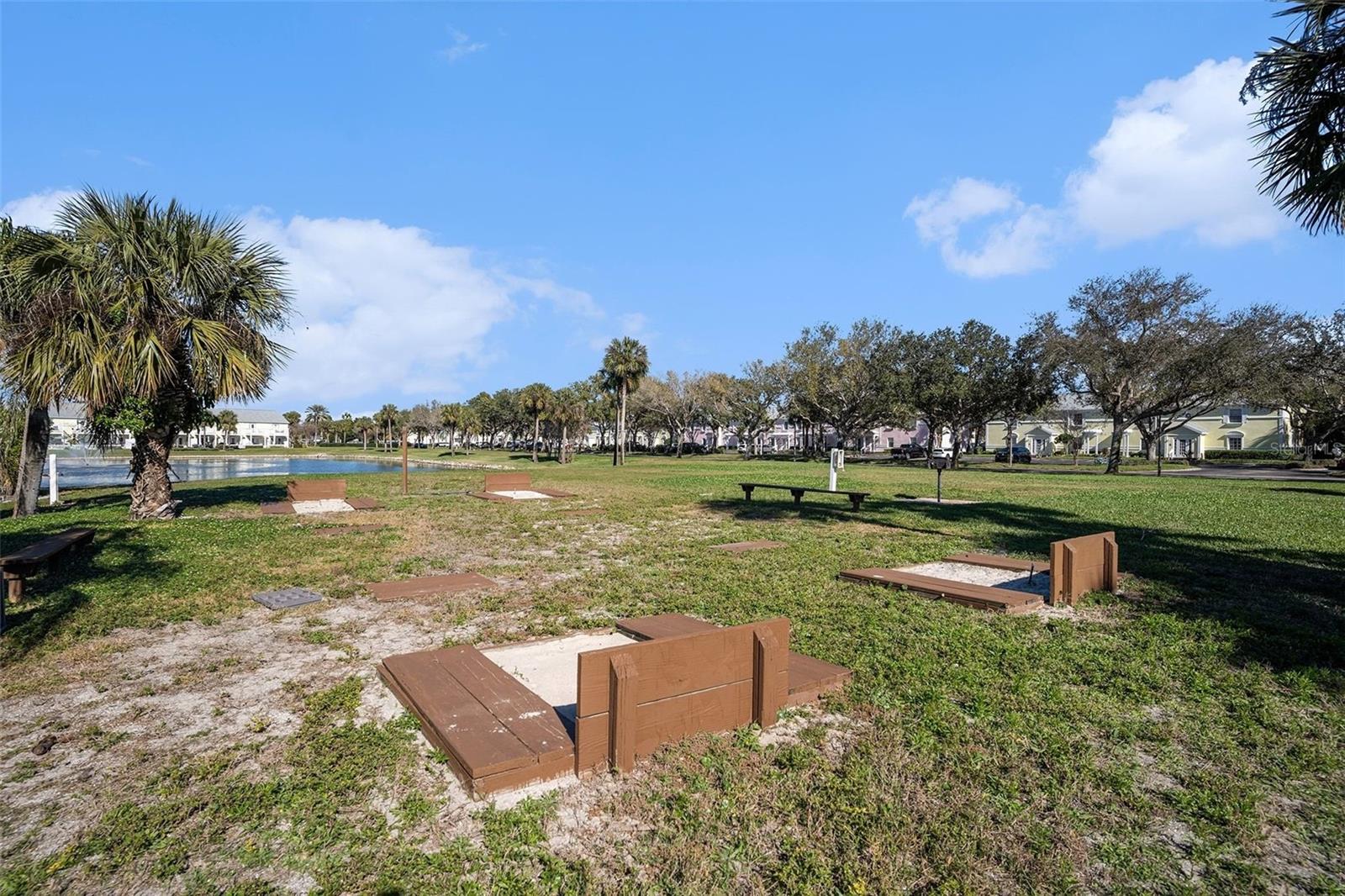 WATERSIDE - Residential