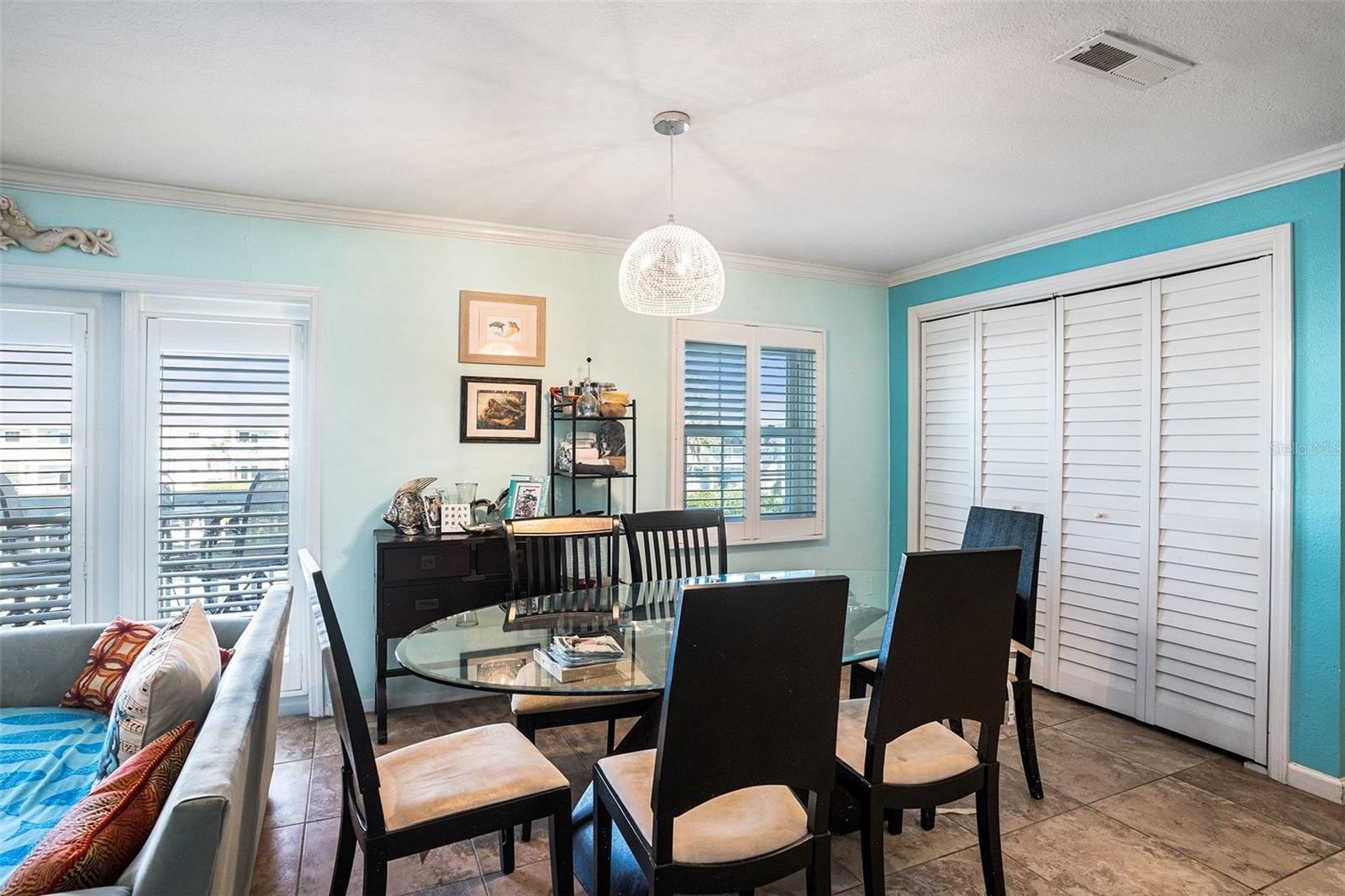 WATERSIDE - Residential