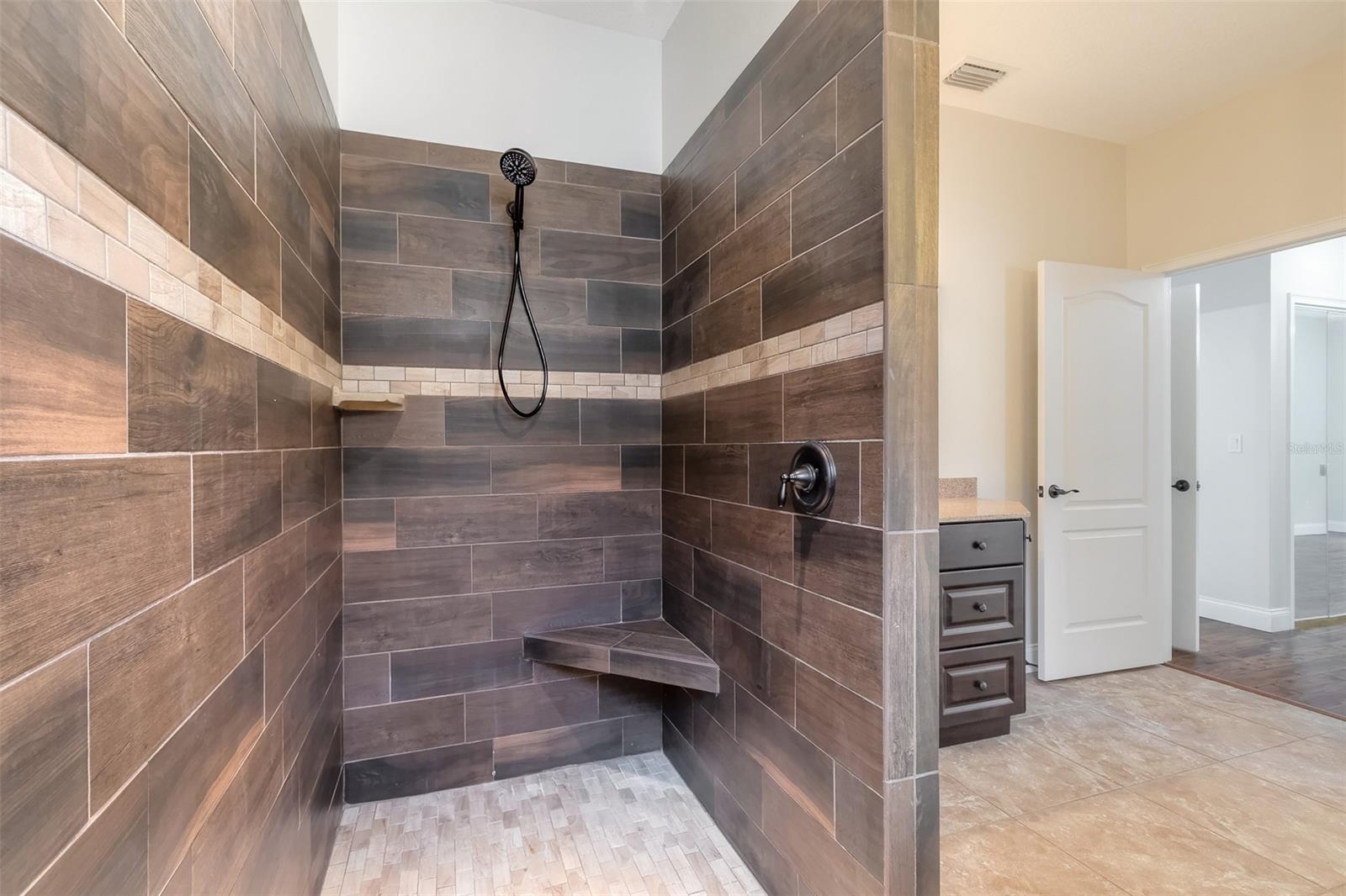 Venetian Bay Ph 1B Unit 01 - Residential