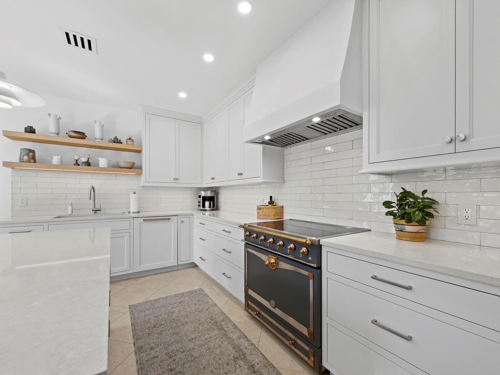 AVONDALE REP - Residential