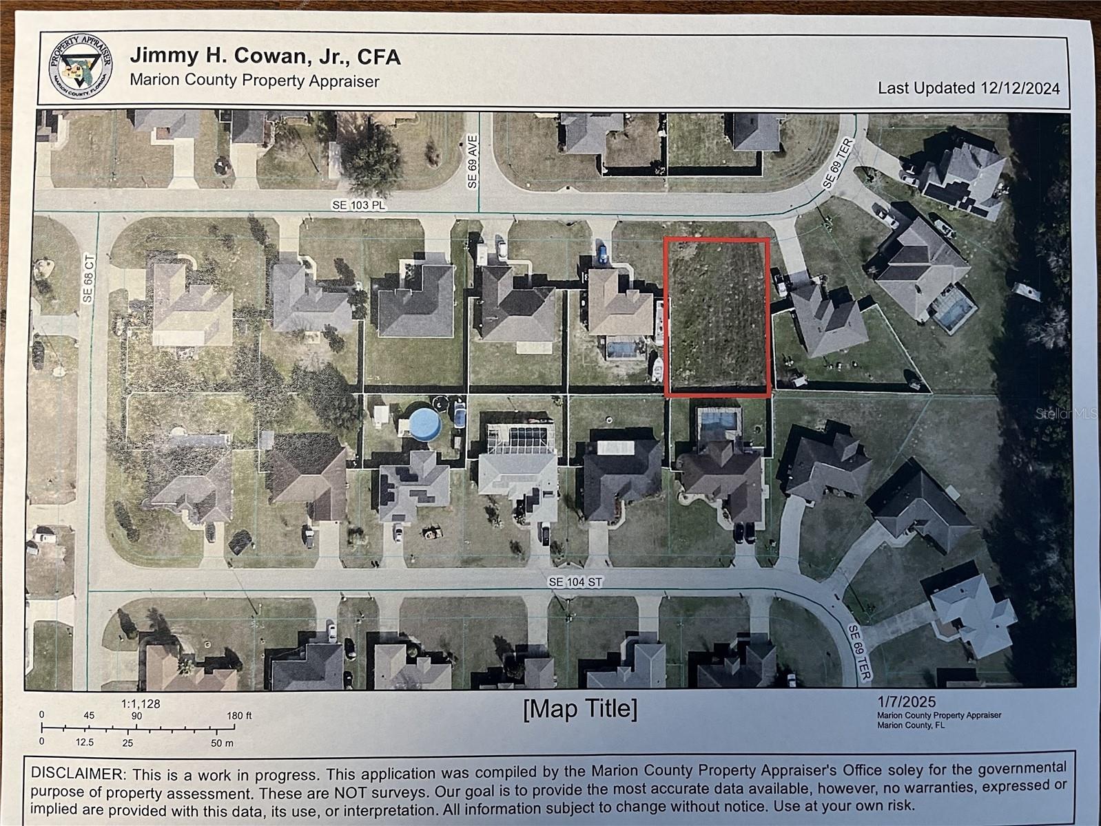 Prime Building Lot in a growing area in the Belleview/Ocala area of Florida. No HOA. This is an established neighborhood and well kept there are new homes being built in it as well. The Belleview Sports Complex is in walking distance and has facilities for baseball, football, soccer and basketball. Play ground. Close to town but still has that out of town feeling. Belleview is a small growing community in Florida tucked between Ocala and The Villages. Come make this your new home.