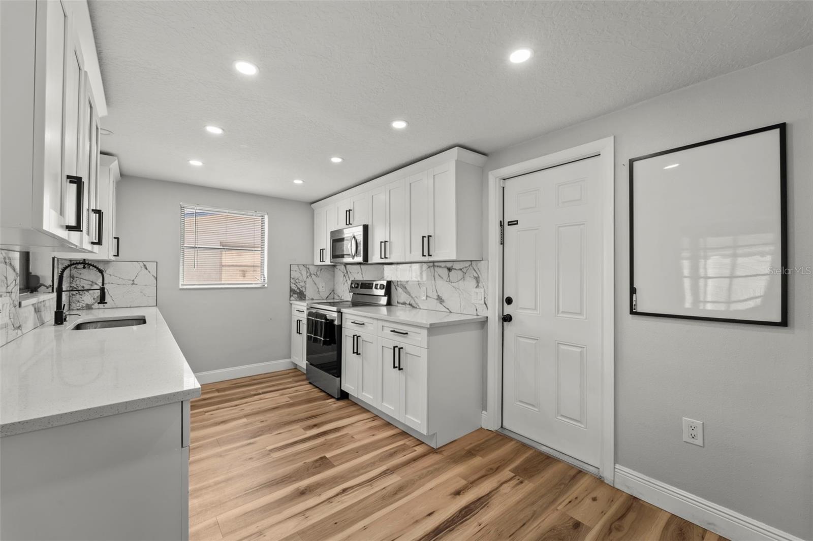 HOLIDAY GARDENS ESTATES - Residential