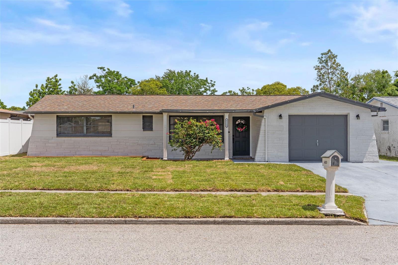 HOLIDAY GARDENS ESTATES - Residential