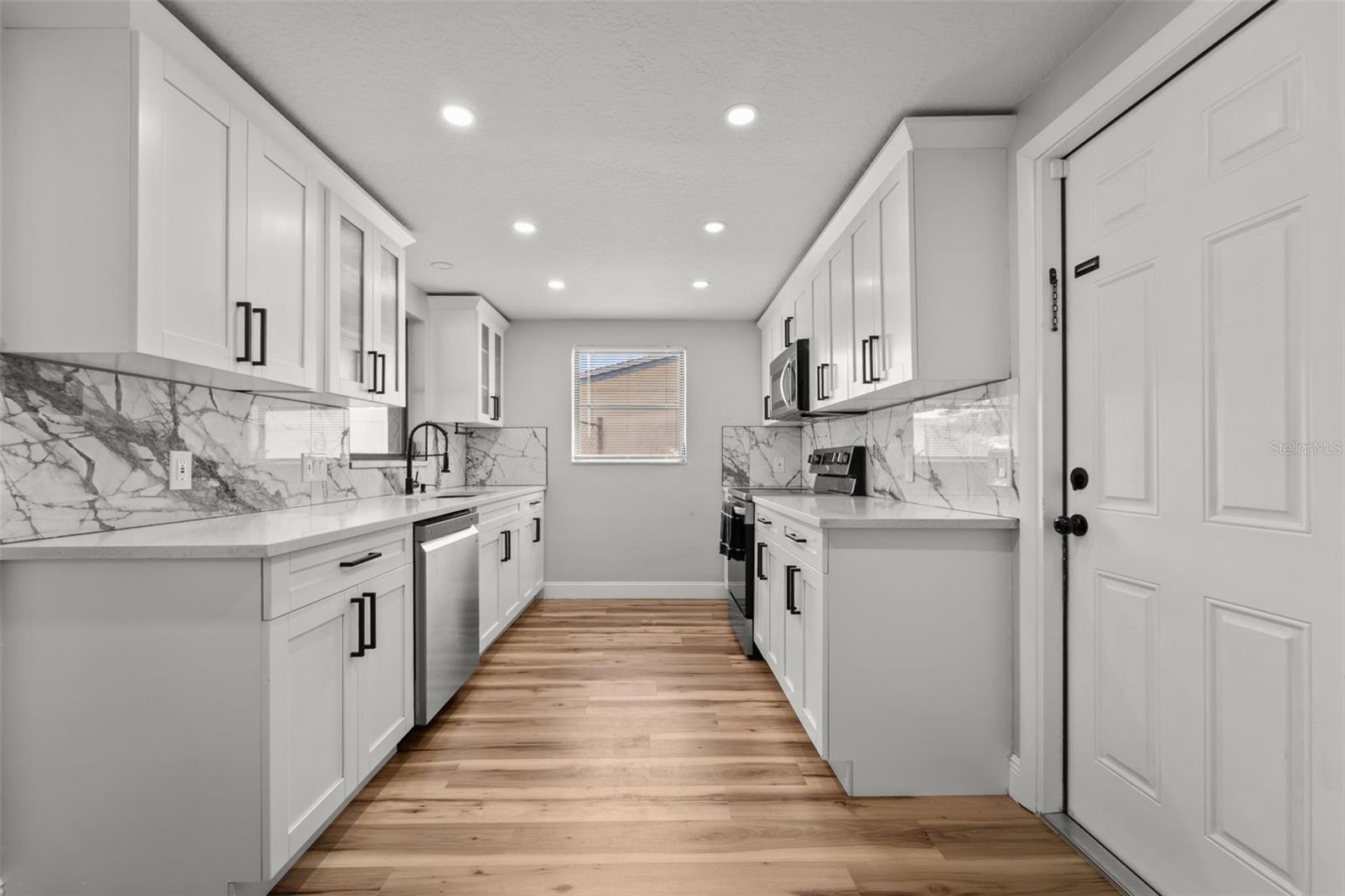 HOLIDAY GARDENS ESTATES - Residential
