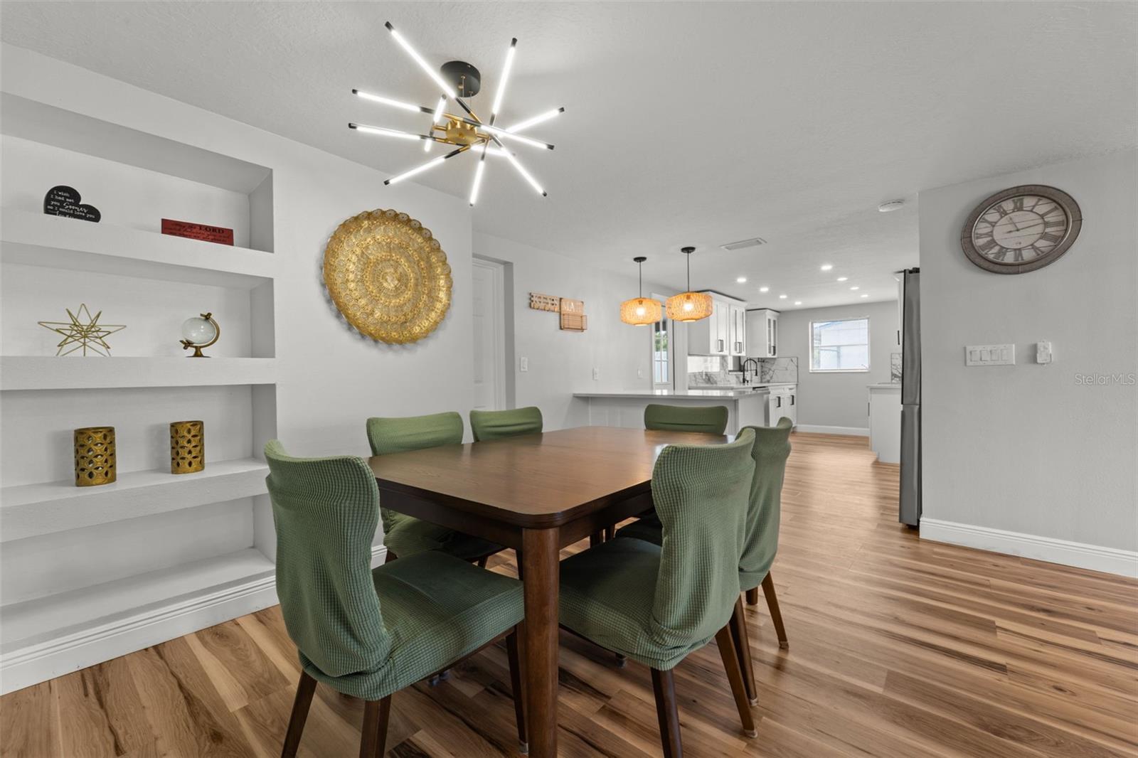 HOLIDAY GARDENS ESTATES - Residential