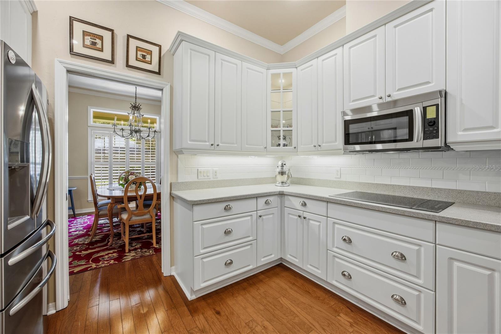 ELOISE GARDENS - Residential