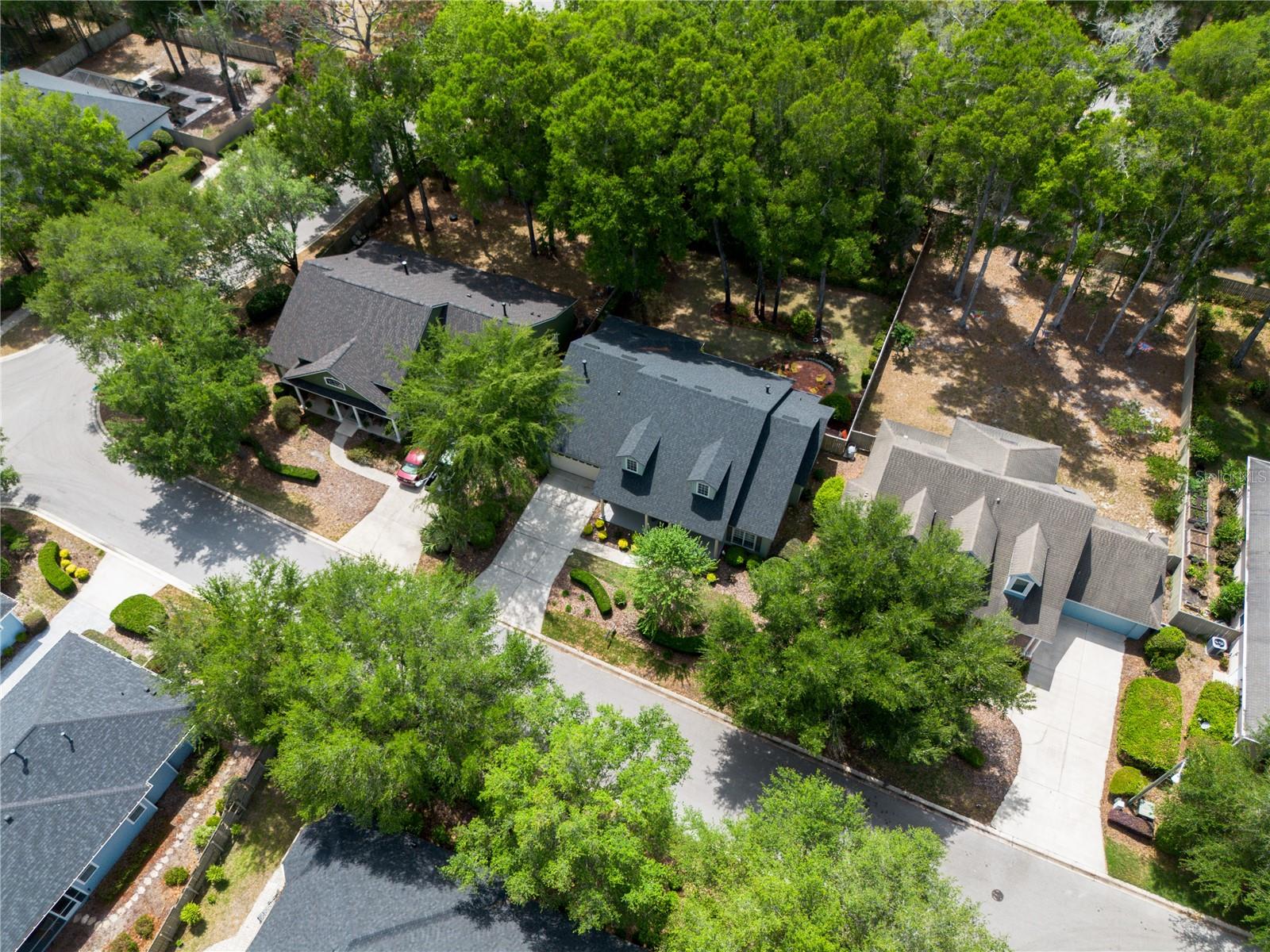 ELOISE GARDENS - Residential