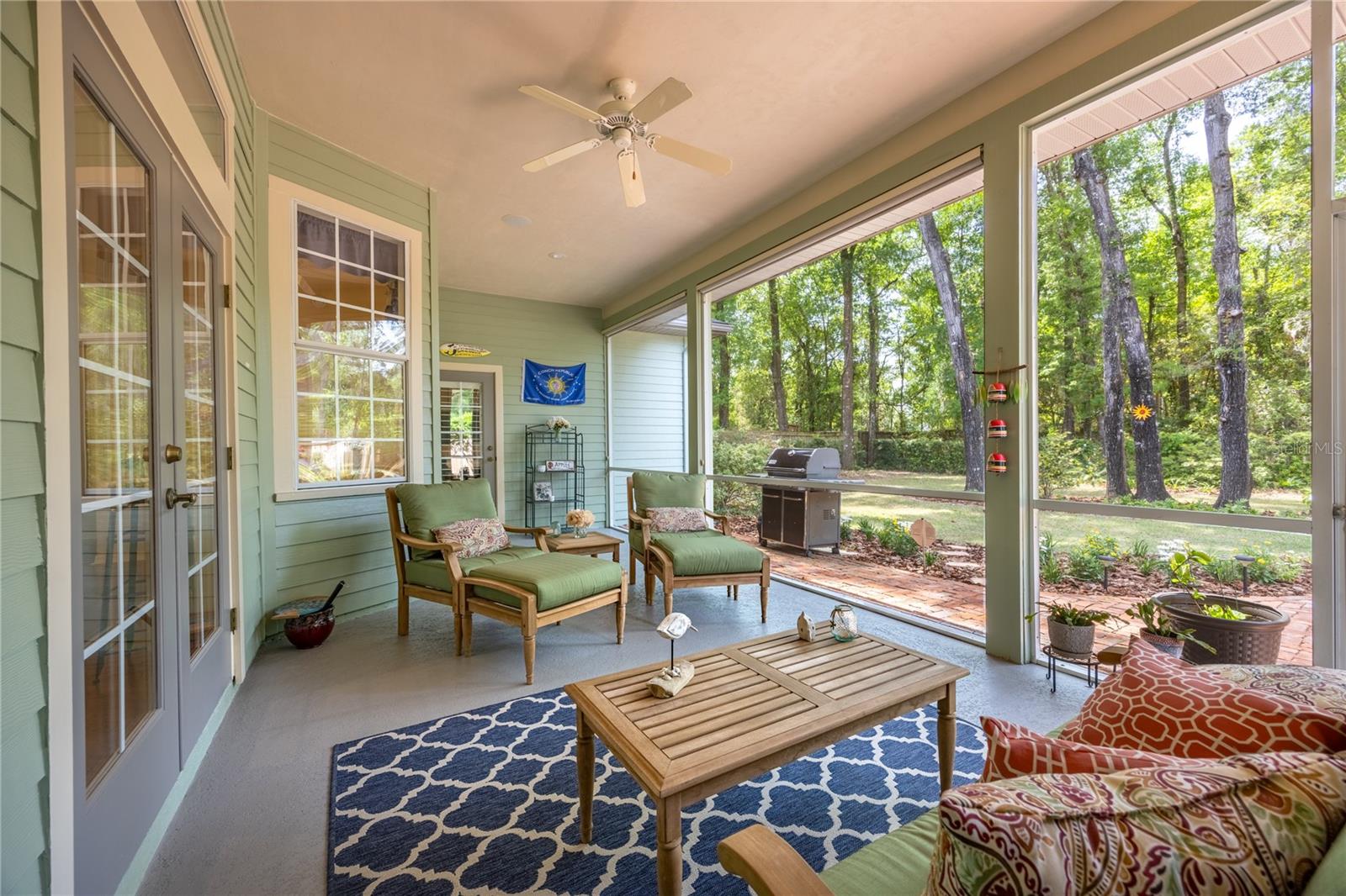 ELOISE GARDENS - Residential