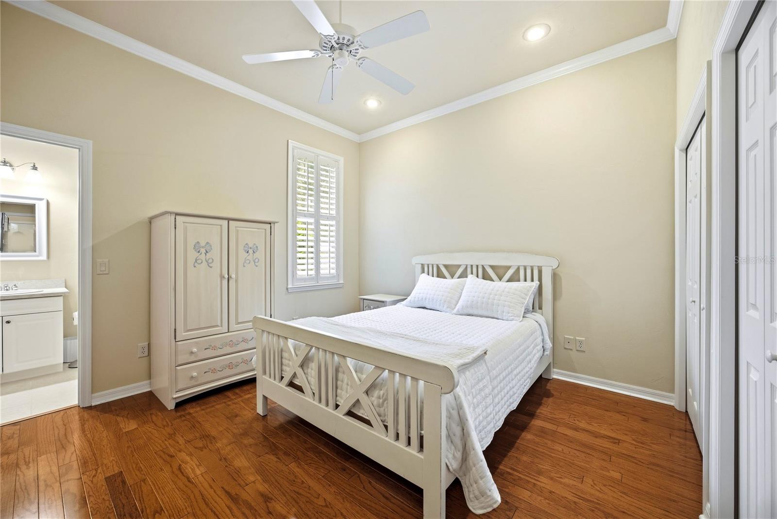 ELOISE GARDENS - Residential