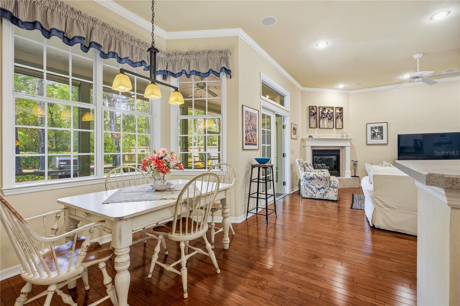 ELOISE GARDENS - Residential