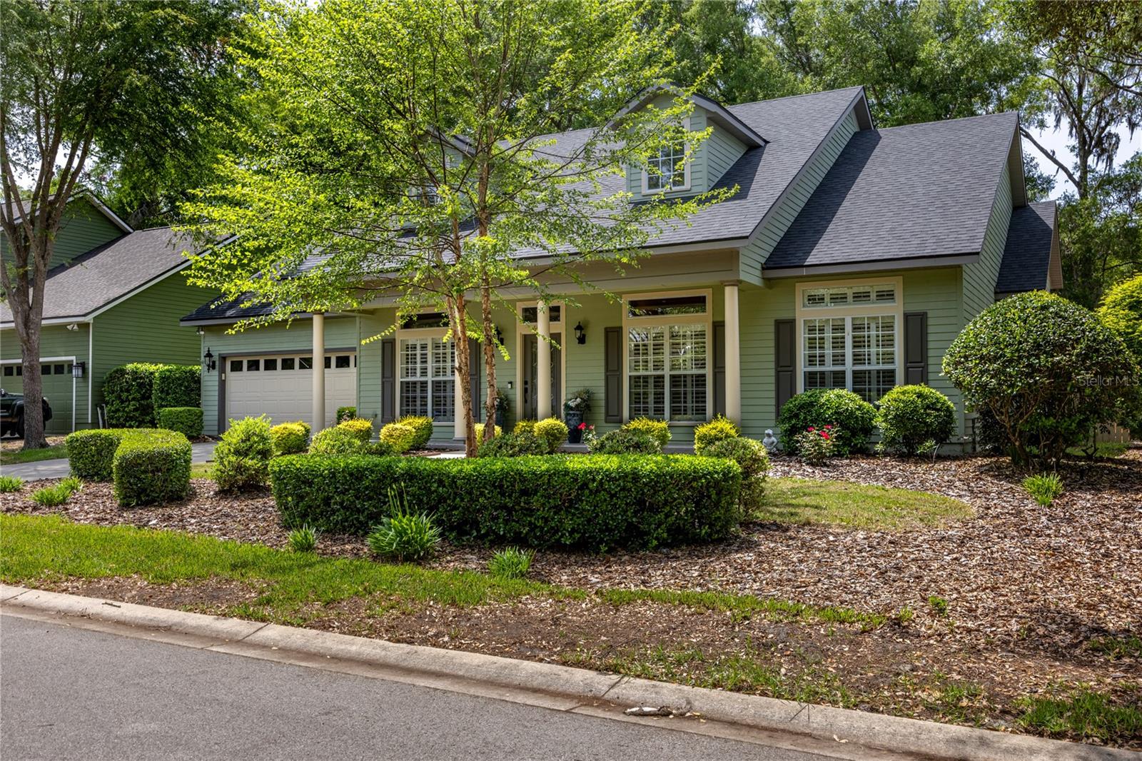 ELOISE GARDENS - Residential