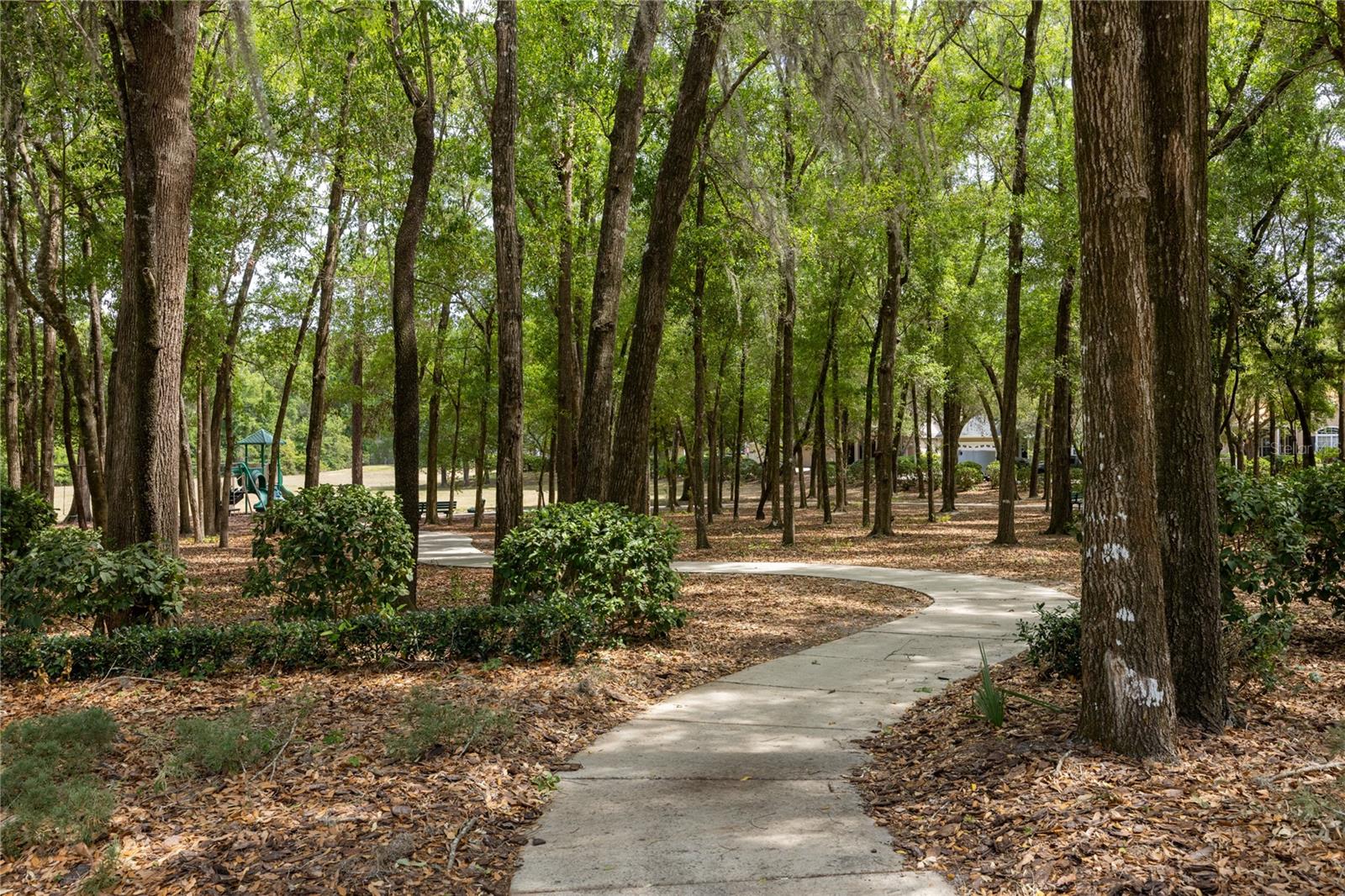 ELOISE GARDENS - Residential