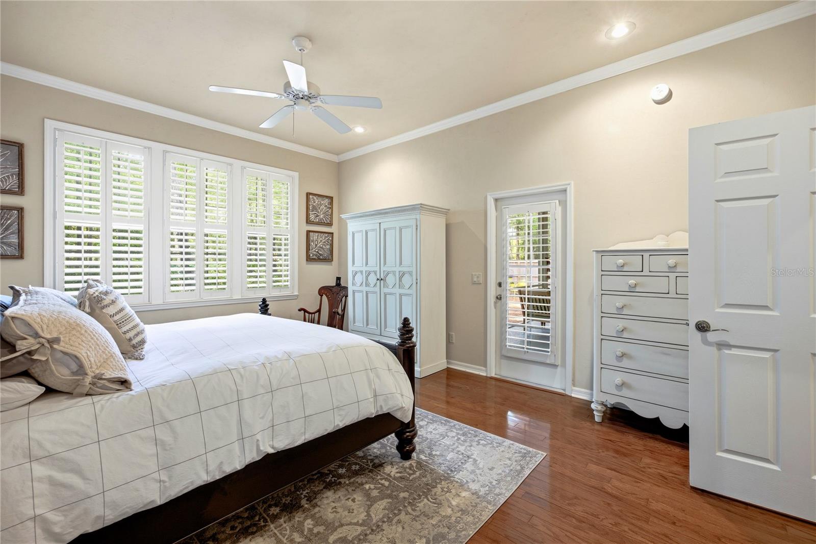 ELOISE GARDENS - Residential