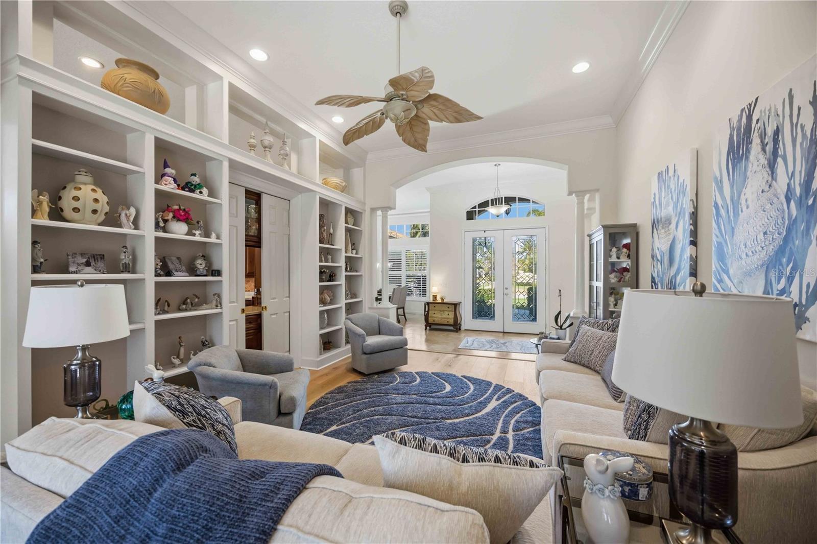VENICE GOLF & COUNTRY CLUB - Residential