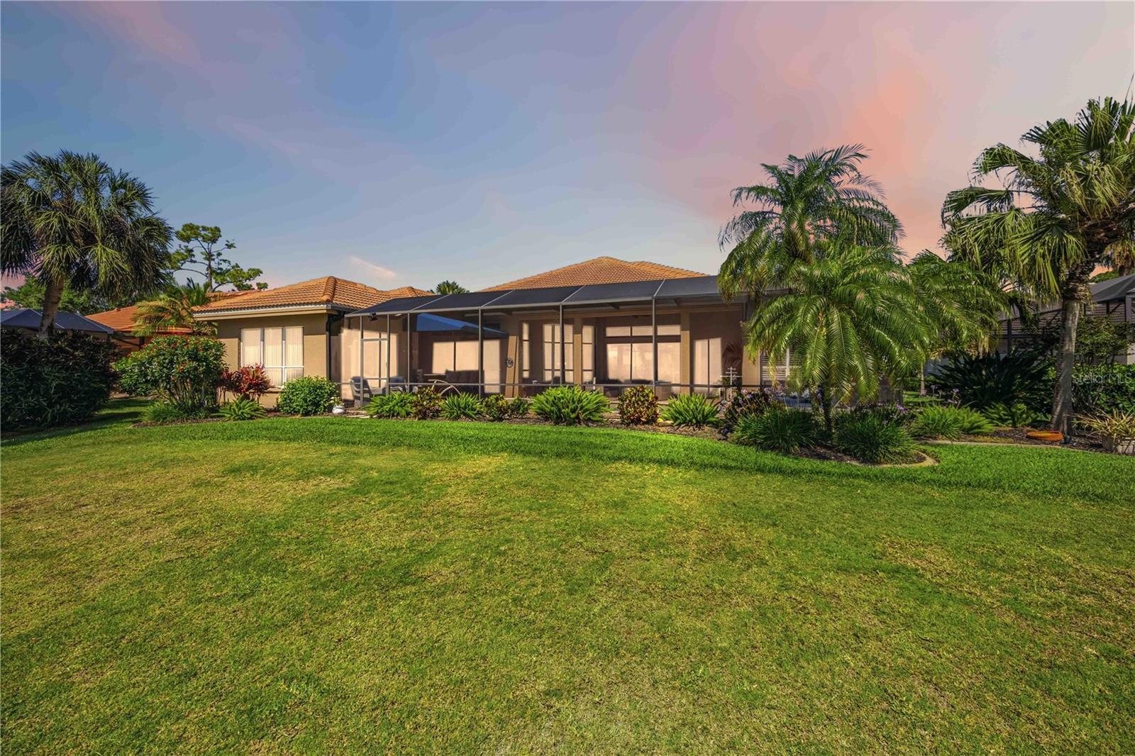 VENICE GOLF & COUNTRY CLUB - Residential