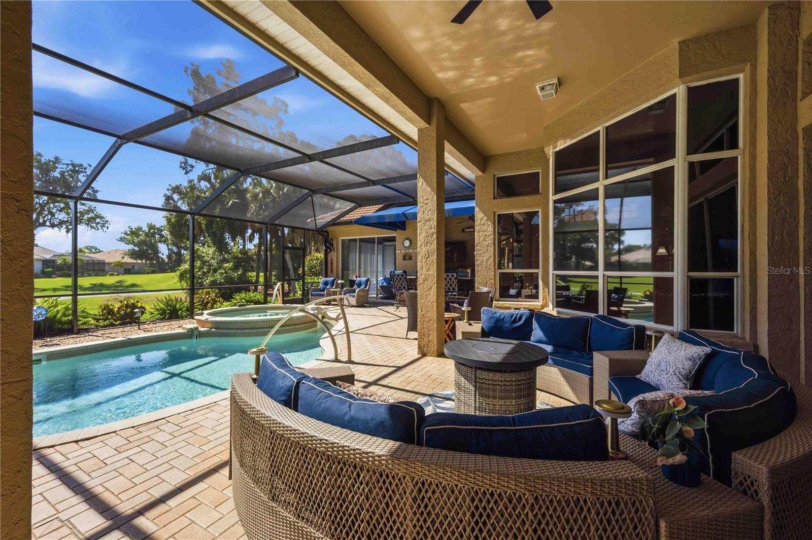VENICE GOLF & COUNTRY CLUB - Residential