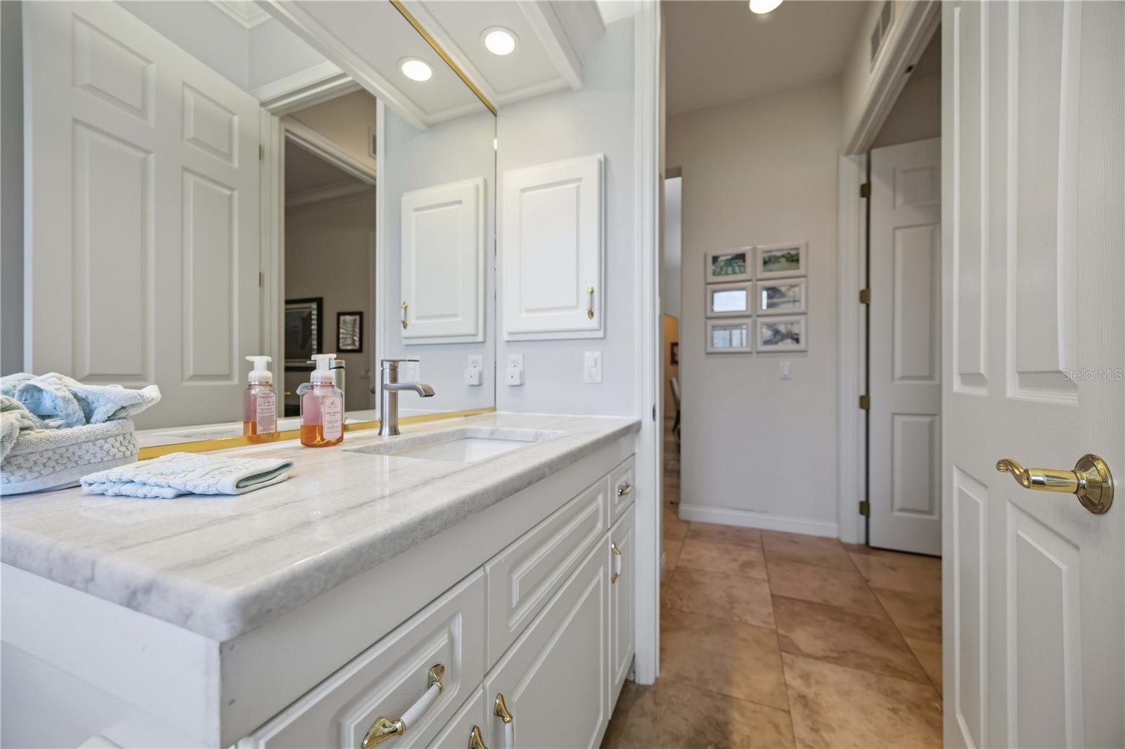 VENICE GOLF & COUNTRY CLUB - Residential