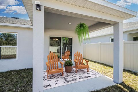 A home in WINTER HAVEN