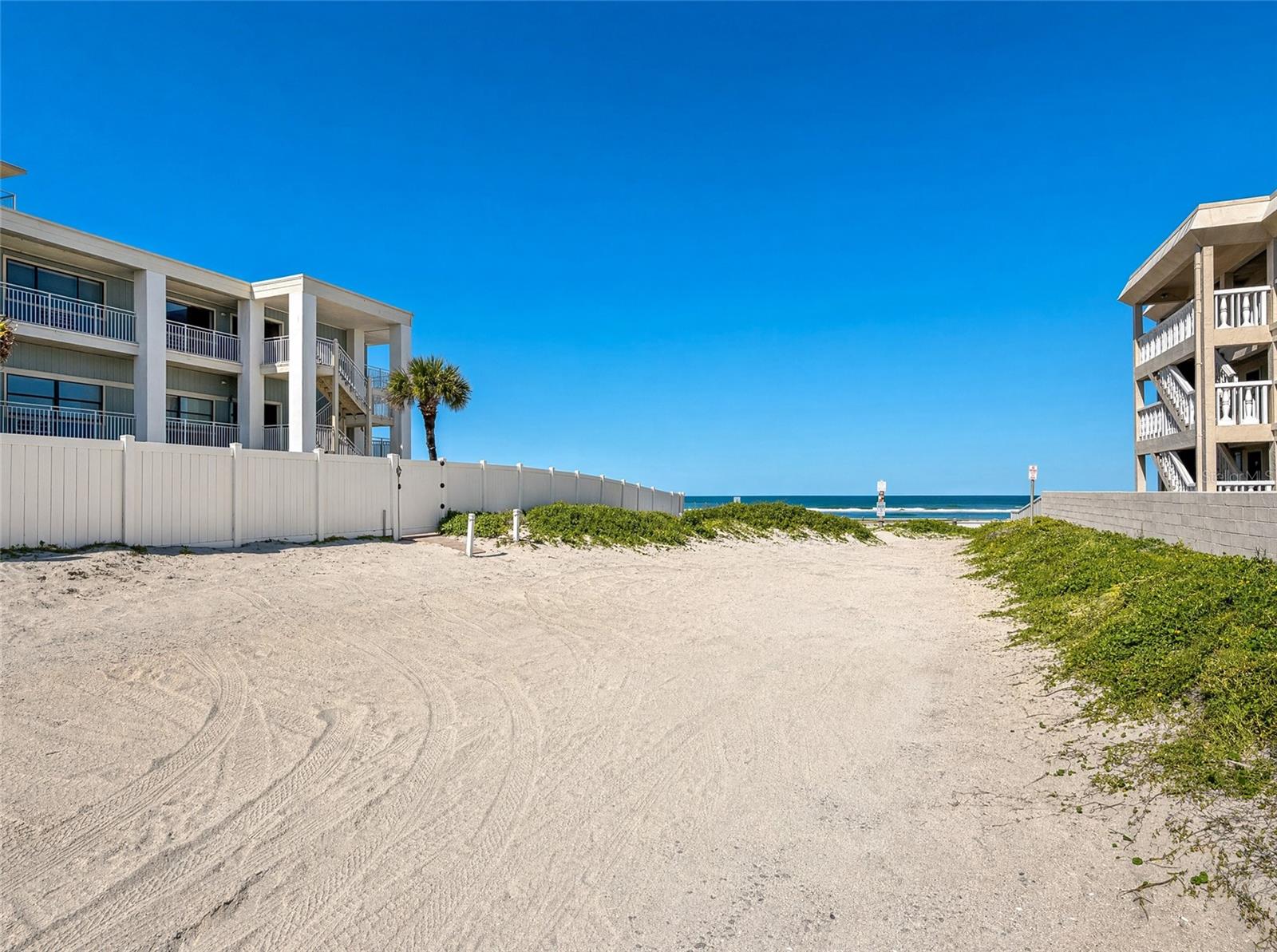 NEW SMYRNA BEACH - Residential