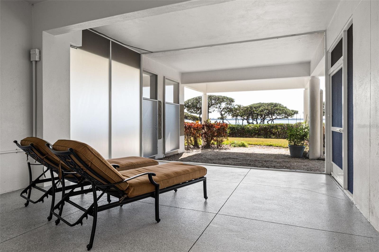 TIDY ISLAND PH II - Residential