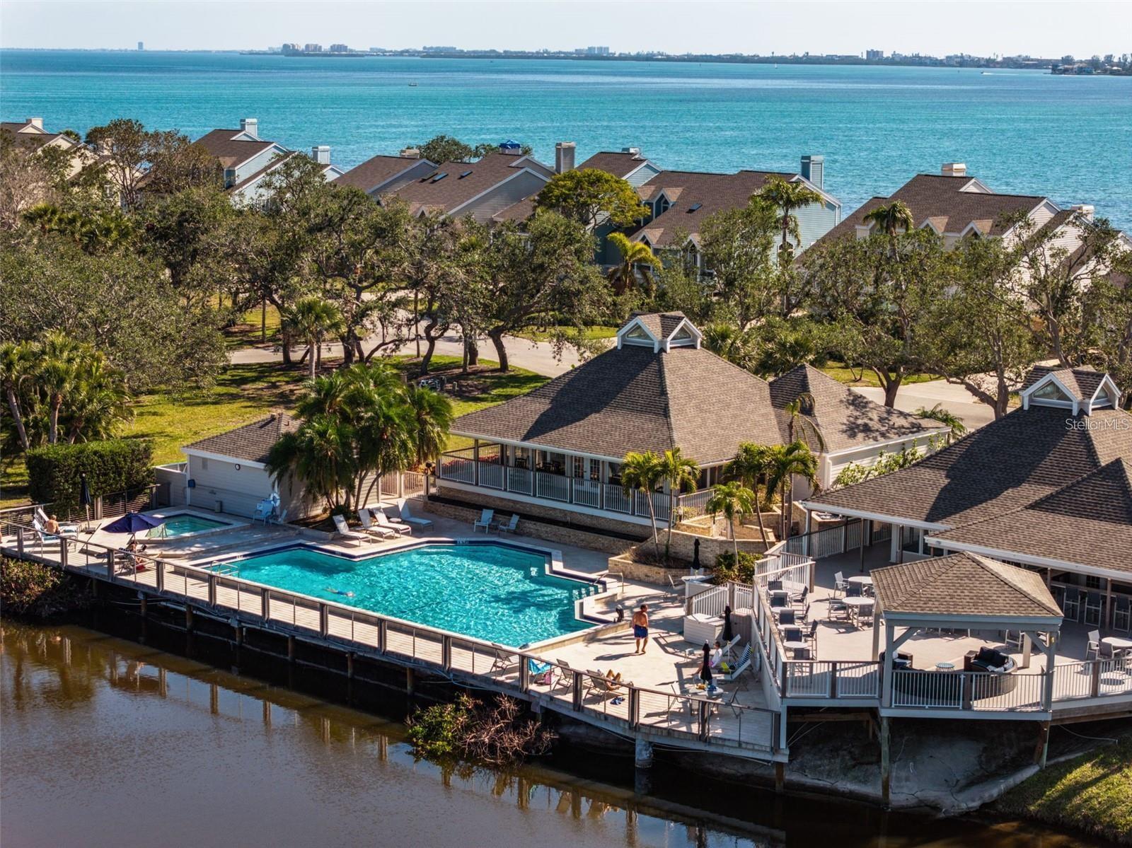 TIDY ISLAND PH II - Residential