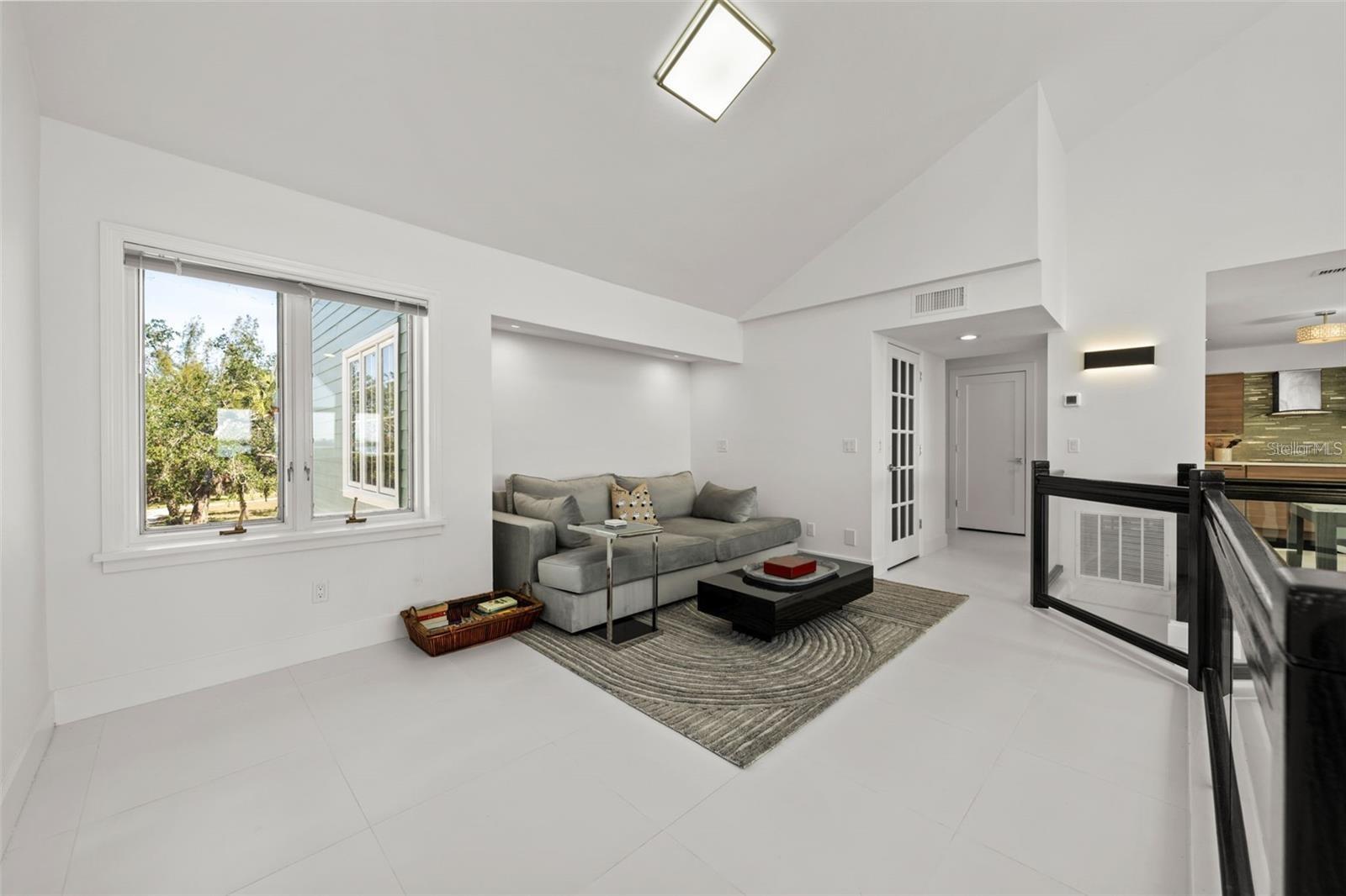 TIDY ISLAND PH II - Residential