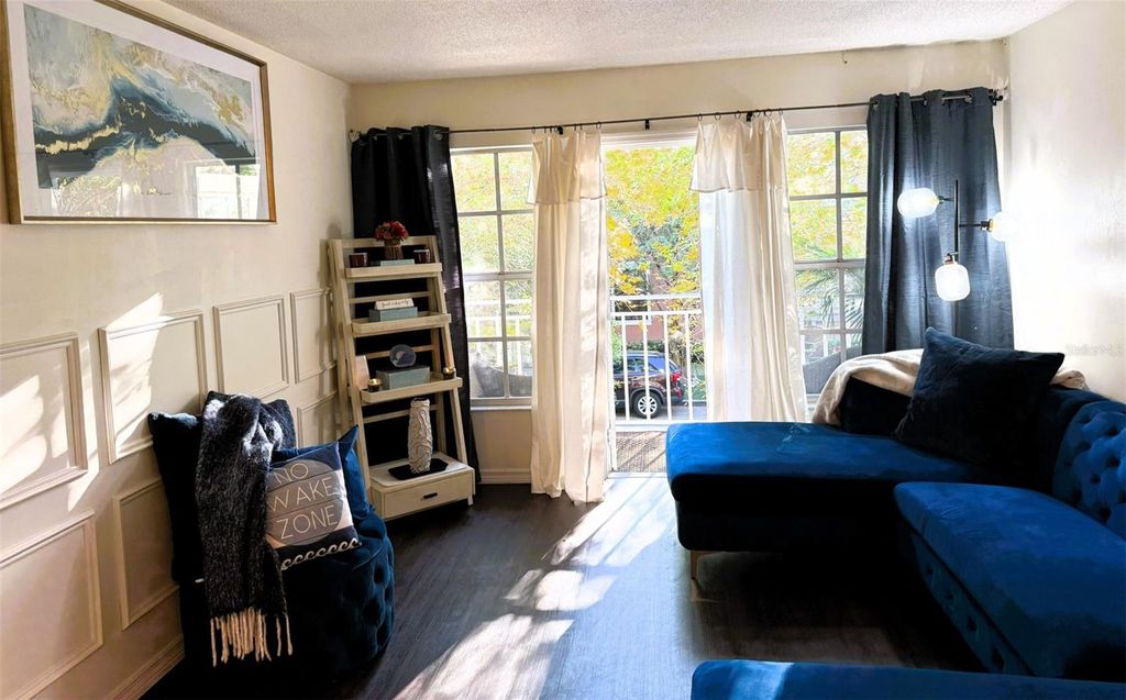 Photo of 2314 S Clewis Court #204, Tampa, FL 33629 (MLS # GC534818)