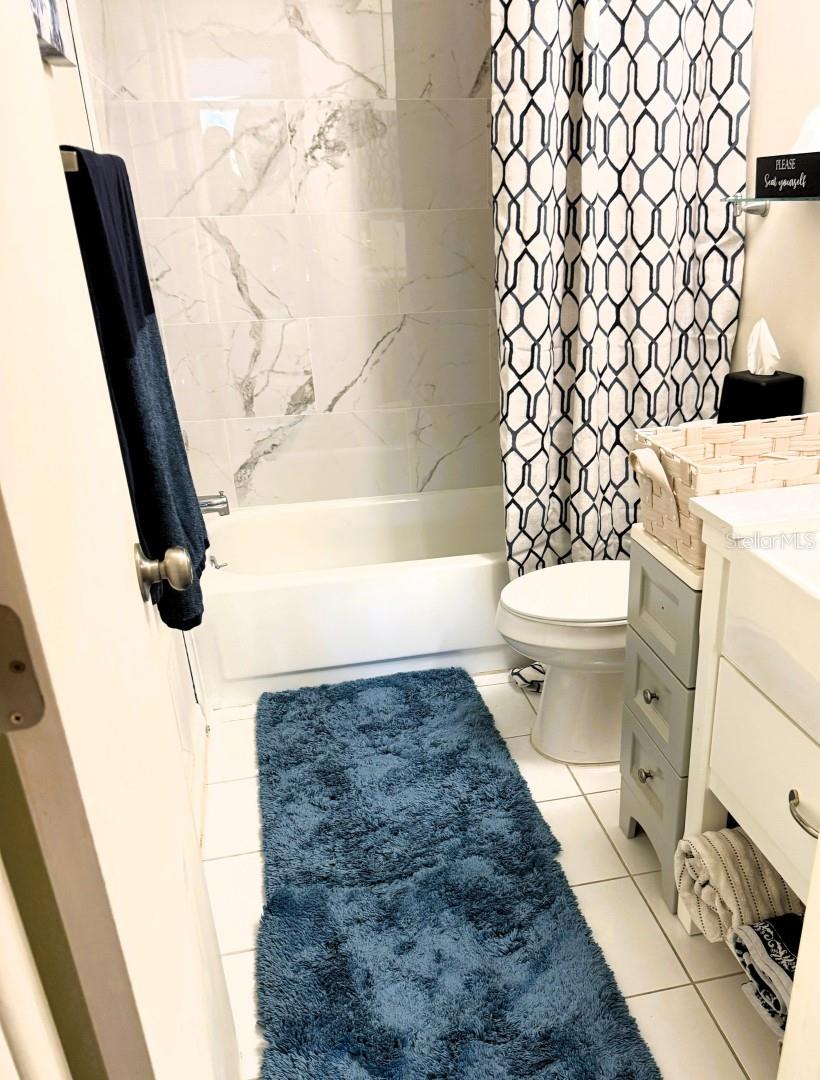 BAYSHORE PLACE A CONDO - Residential