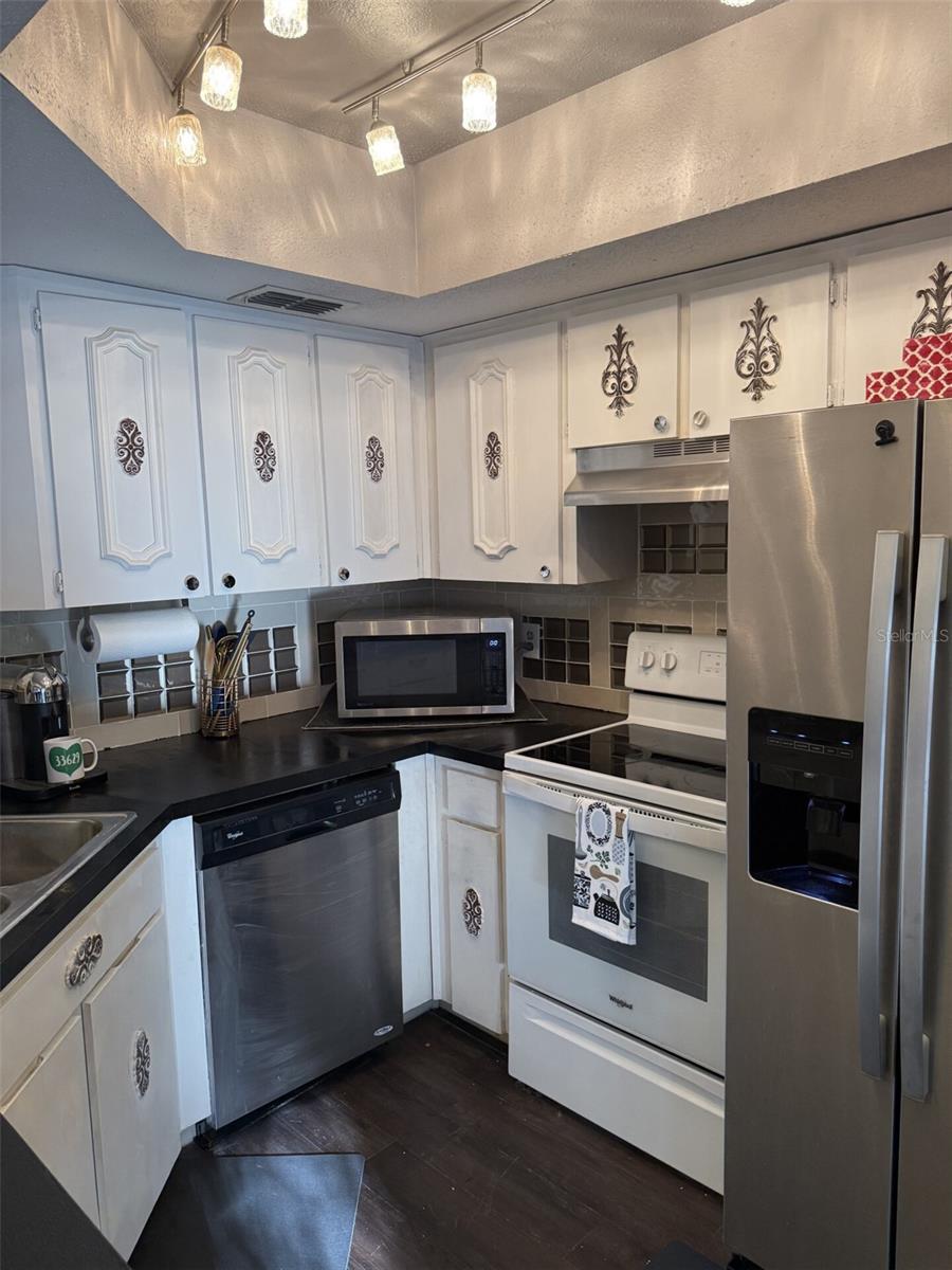 BAYSHORE PLACE A CONDO - Residential