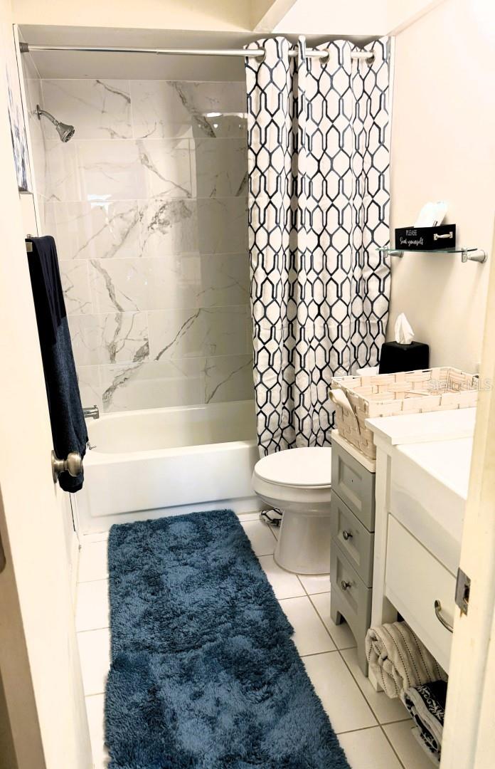 BAYSHORE PLACE A CONDO - Residential