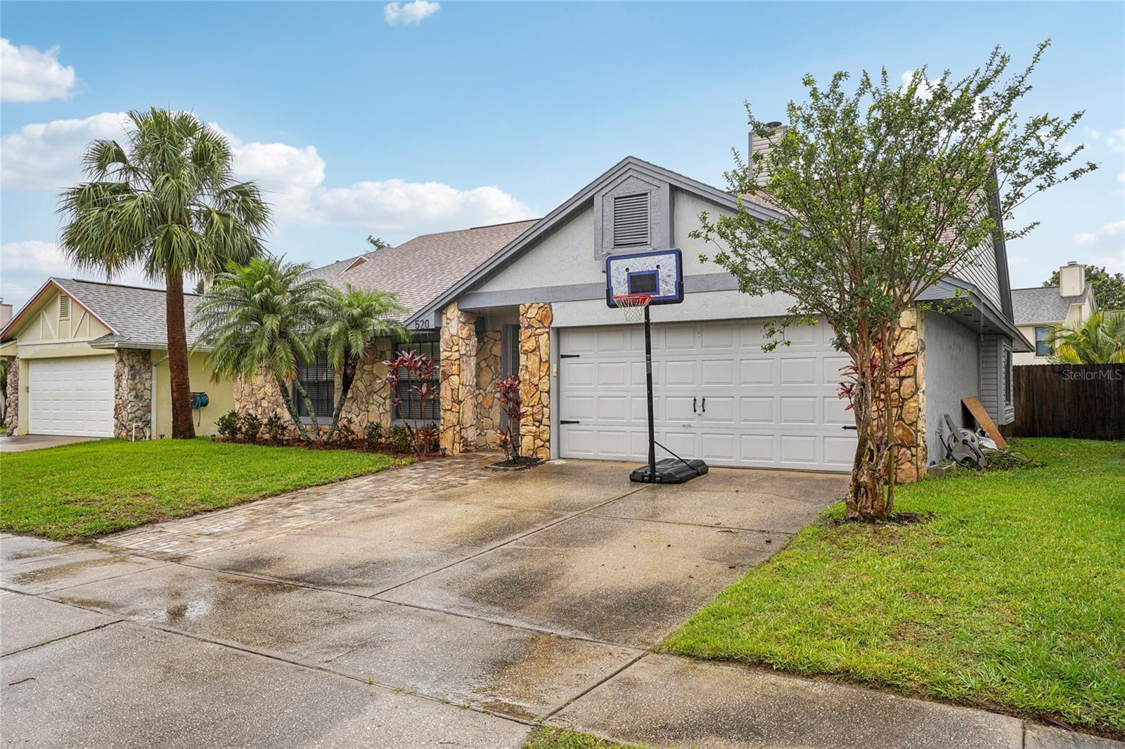 520 STARSTONE DRIVE