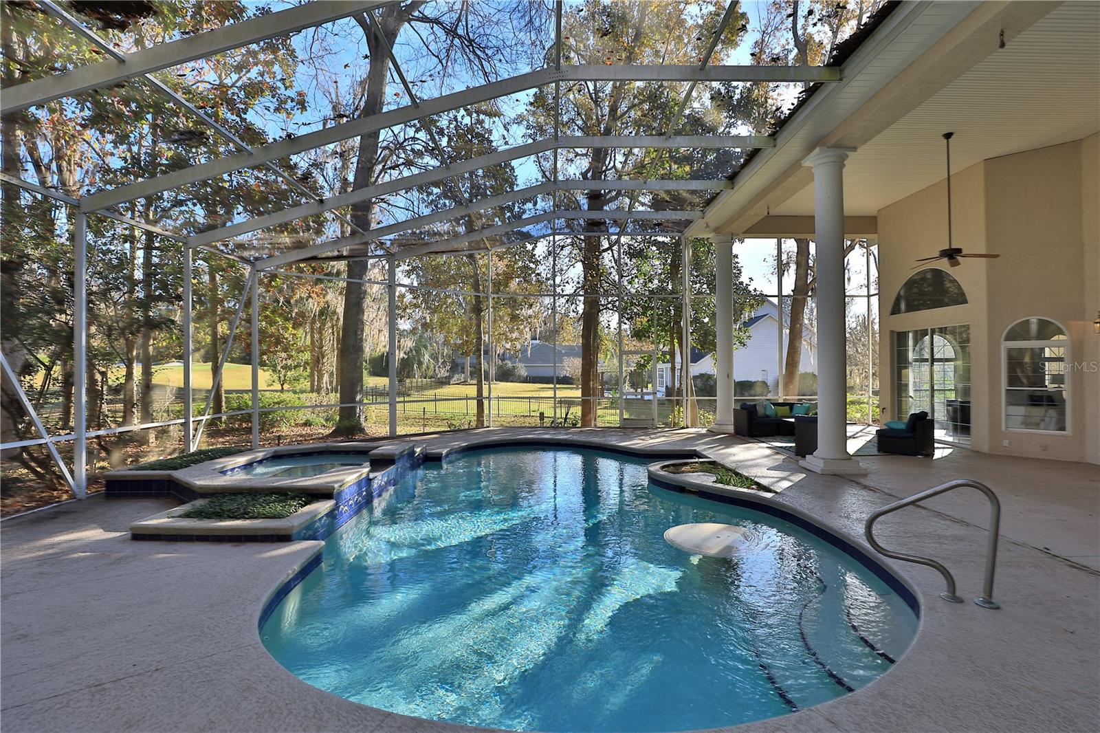 COUNTRY CLUB/OCALA UN 01 - Residential